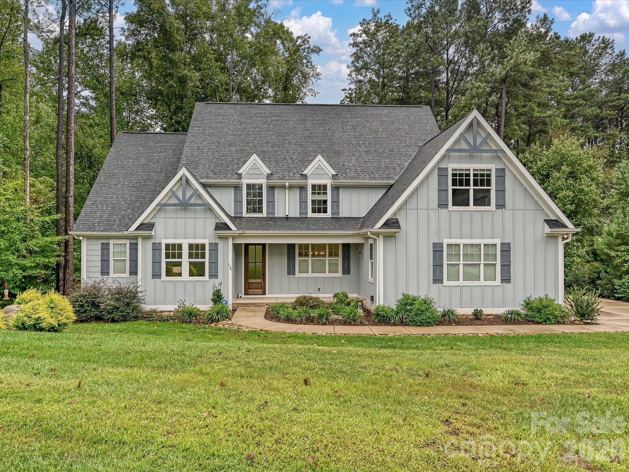 Welcome Home! - 138 Waterbury Drive, Mooresville