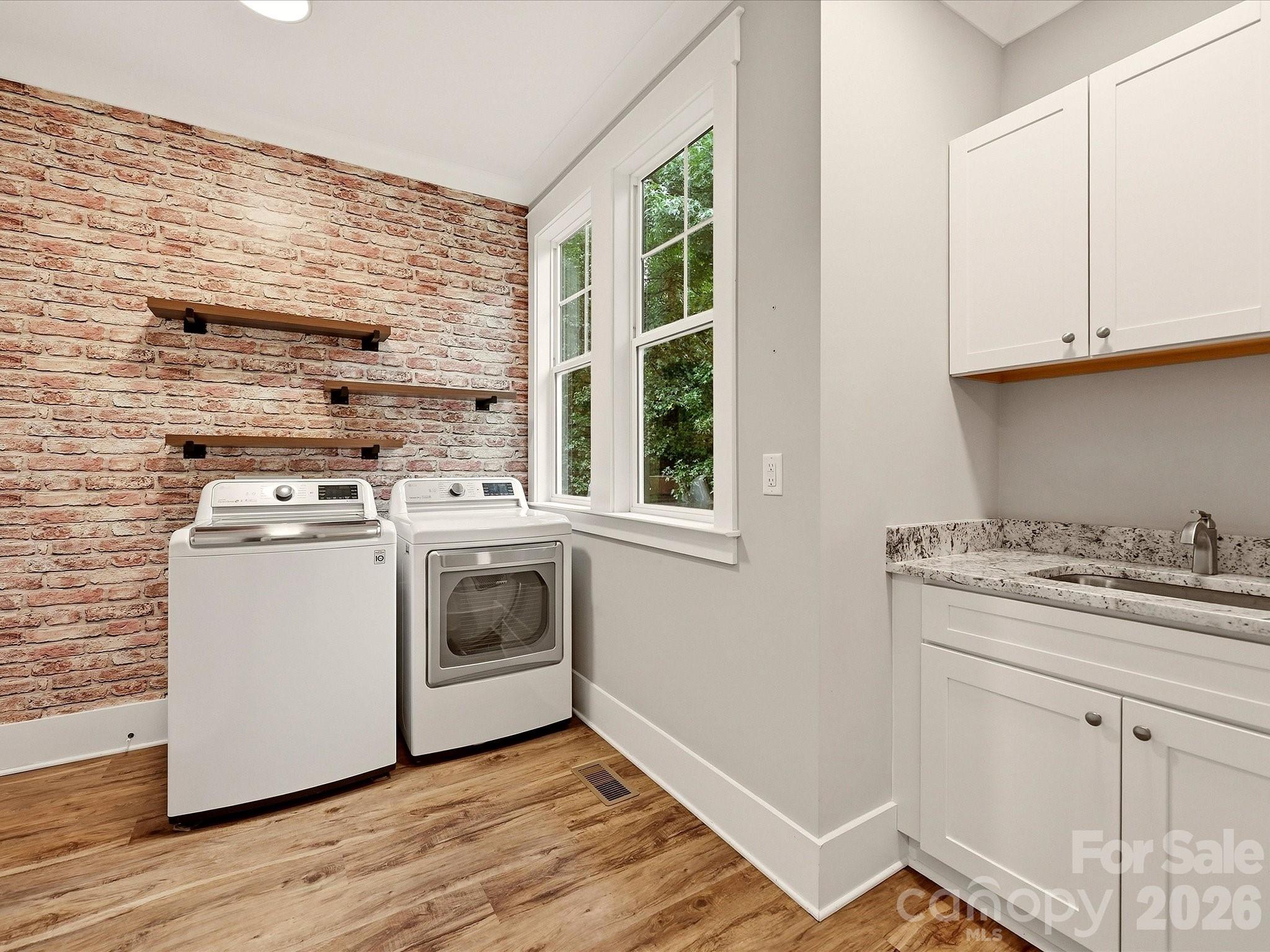 Laundry - 138 Waterbury Drive, Mooresville