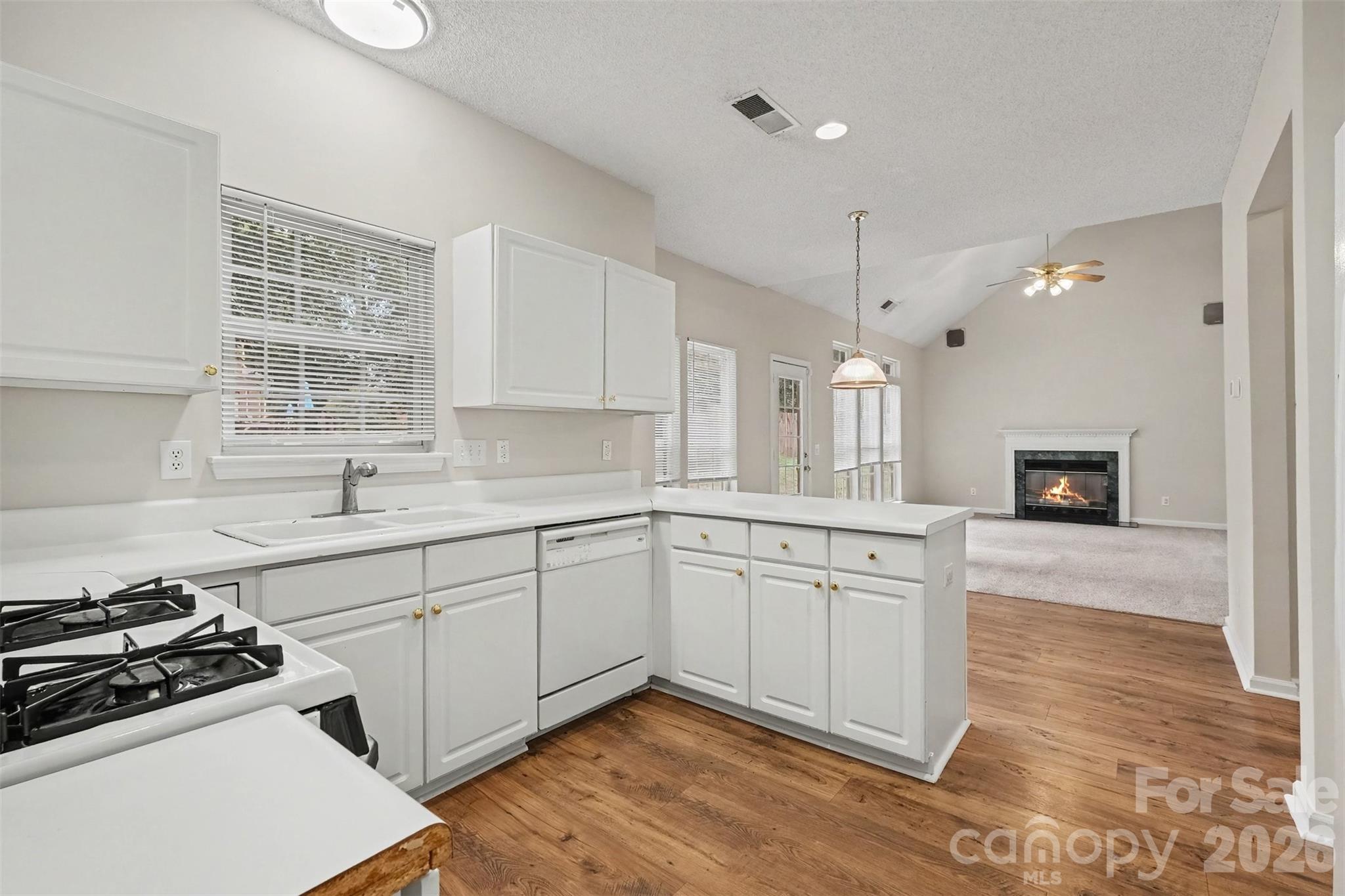 Single Family Residence at 4153 Griswell Drive NW, Concord, photo 6 of 28