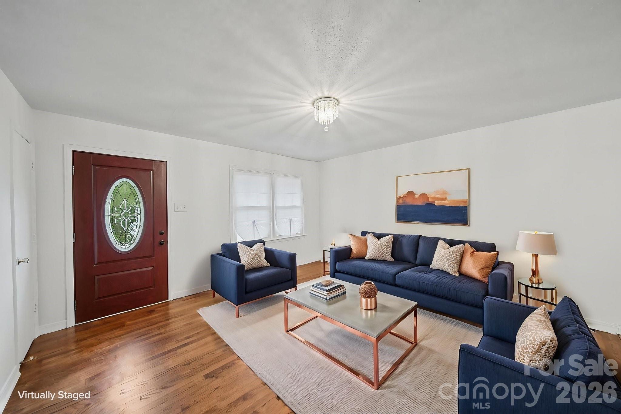 Living Room - 1435 Green Circle Drive, Gastonia