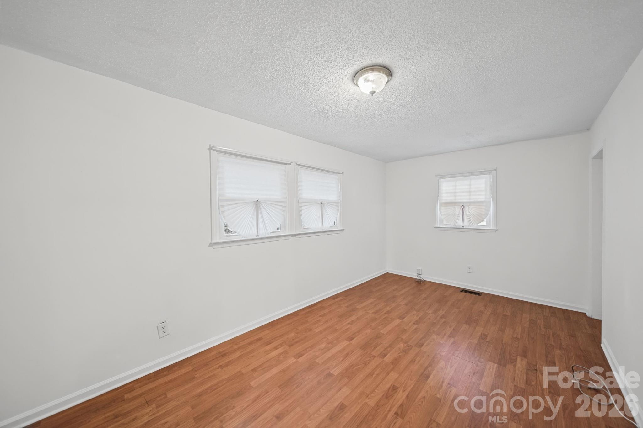Great Room - 1435 Green Circle Drive, Gastonia