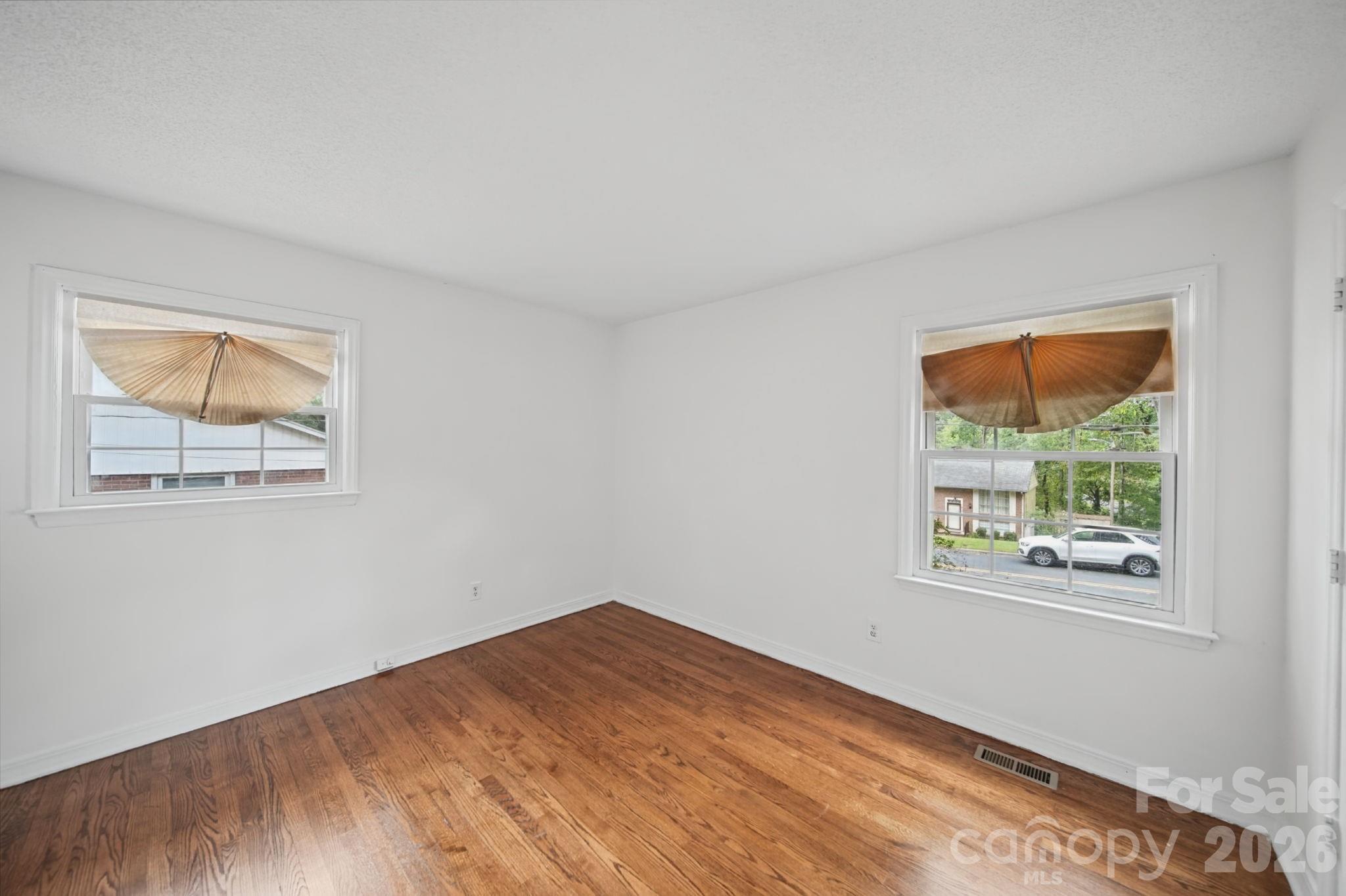 Single Family Residence at 1435 Green Circle Drive, Gastonia, photo 22 of 26