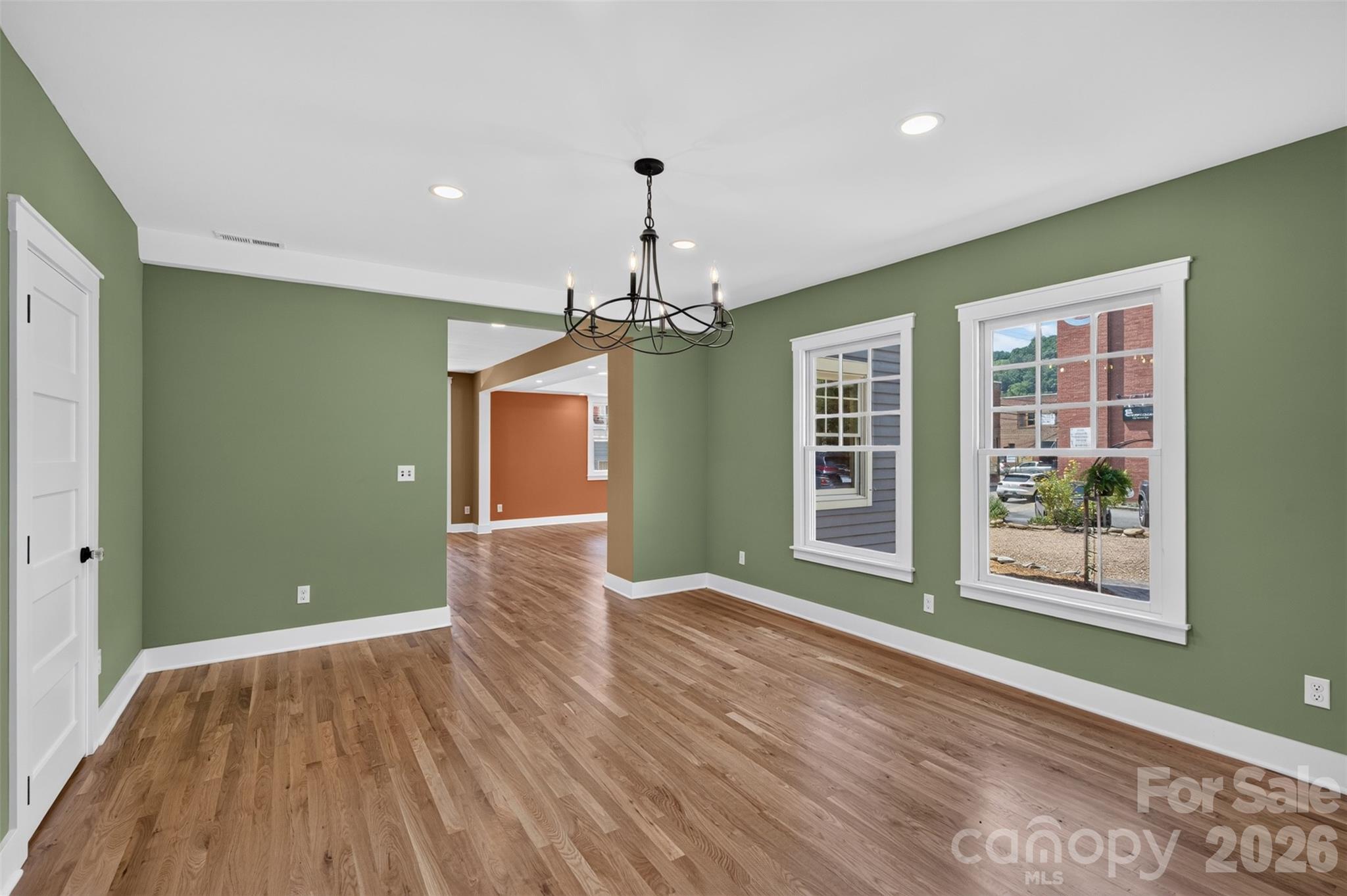 Dining Entry Off Kitchen - 39 S Main Street, Marshall