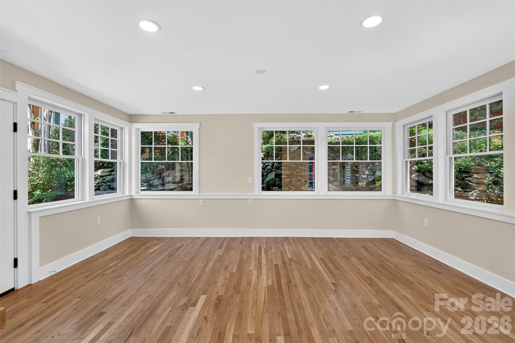 Sitting Area Off Kitchen w/Views To Beautifully Landscaped Yard - 39 S Main Street, Marshall