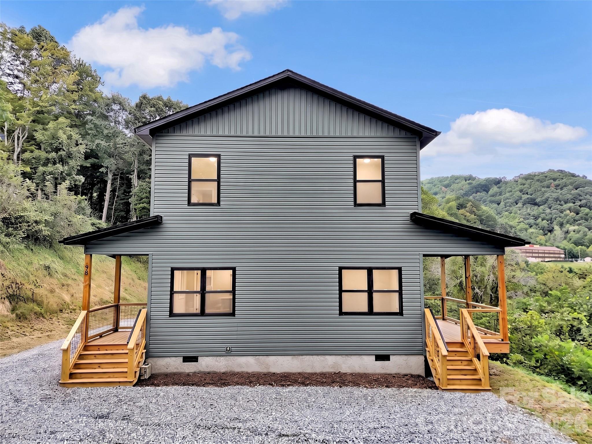 Single Family Residence at 98 Mcelroy Street, Waynesville, photo 3 of 48