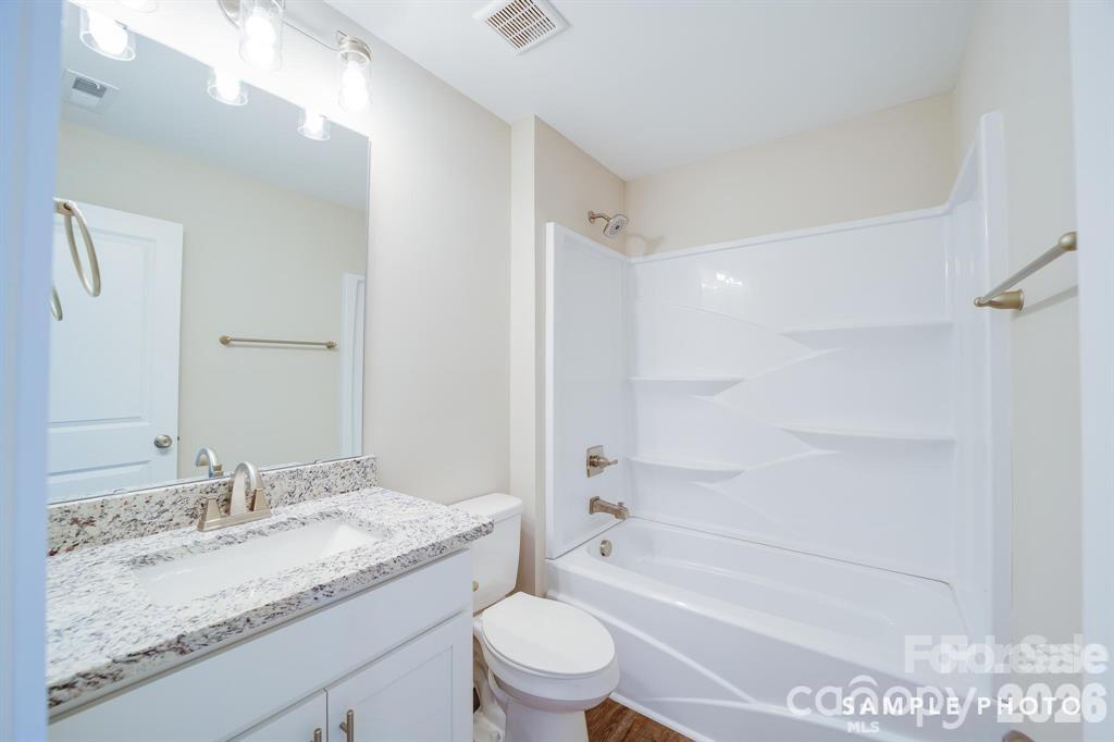 Single Family Residence at 1245 Carolyn Avenue, Kannapolis, photo 6 of 12