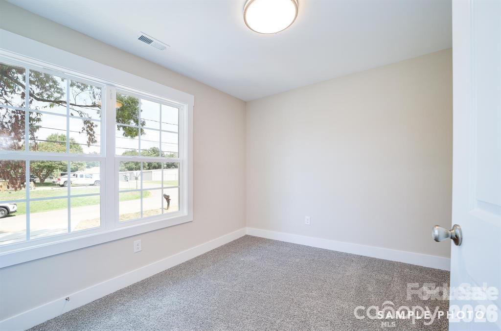 Single Family Residence at 1245 Carolyn Avenue, Kannapolis, photo 11 of 12
