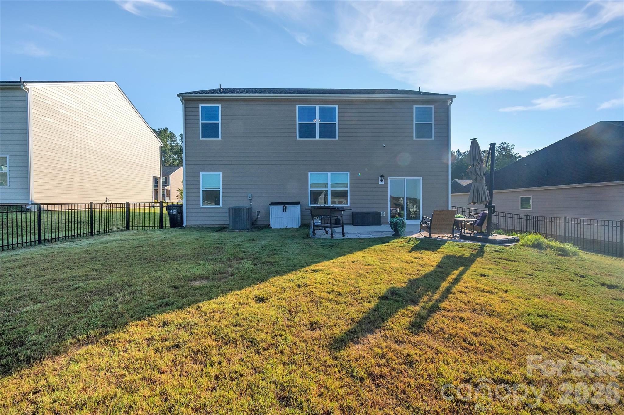Single Family Residence at 3020 Sassafras Trail, Gastonia, photo 32 of 36