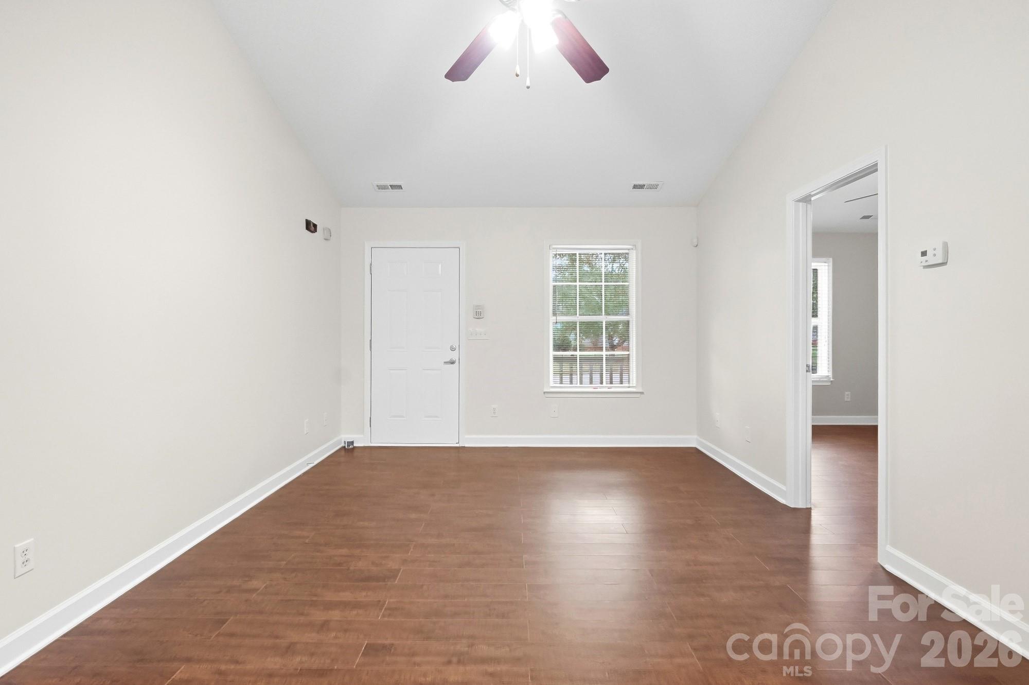 Single Family Residence at 5075 Drake Pond Lane, Rock Hill, photo 7 of 30
