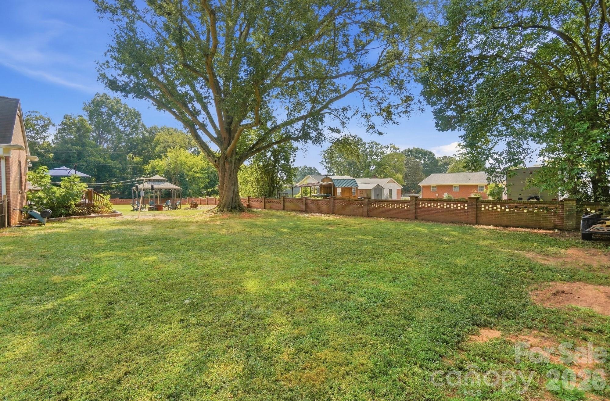 Single Family Residence at 3031 Gardner Park Drive, Gastonia, photo 46 of 48