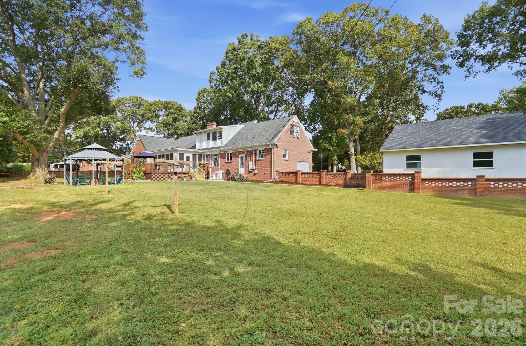 Single Family Residence at 3031 Gardner Park Drive, Gastonia, photo 47 of 48