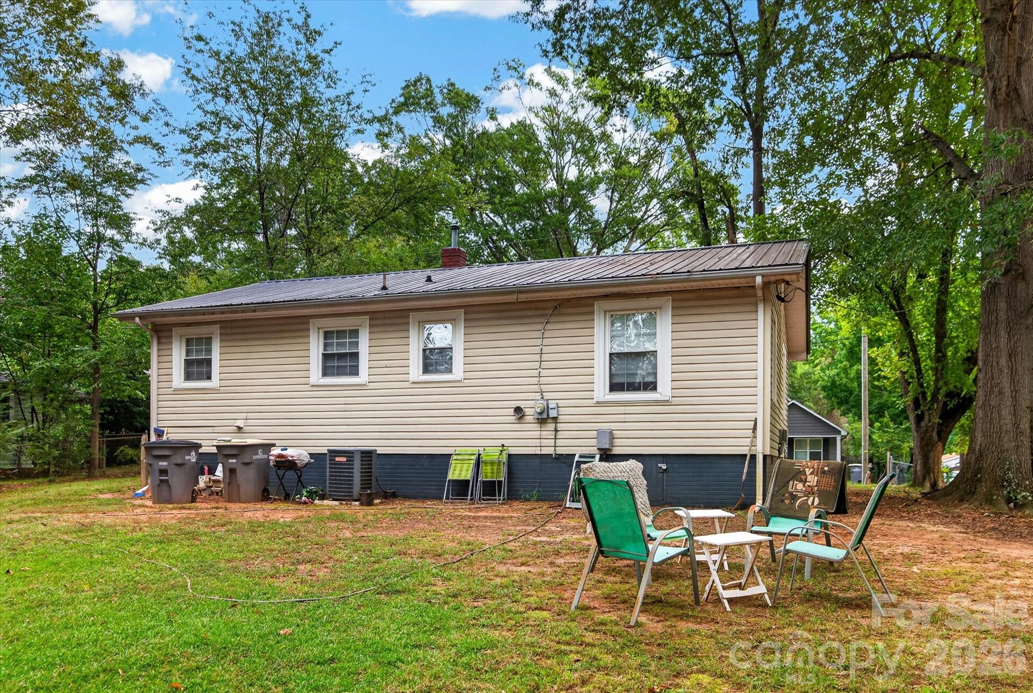 Single Family Residence at 920 Longview Avenue, Kannapolis, photo 30 of 35