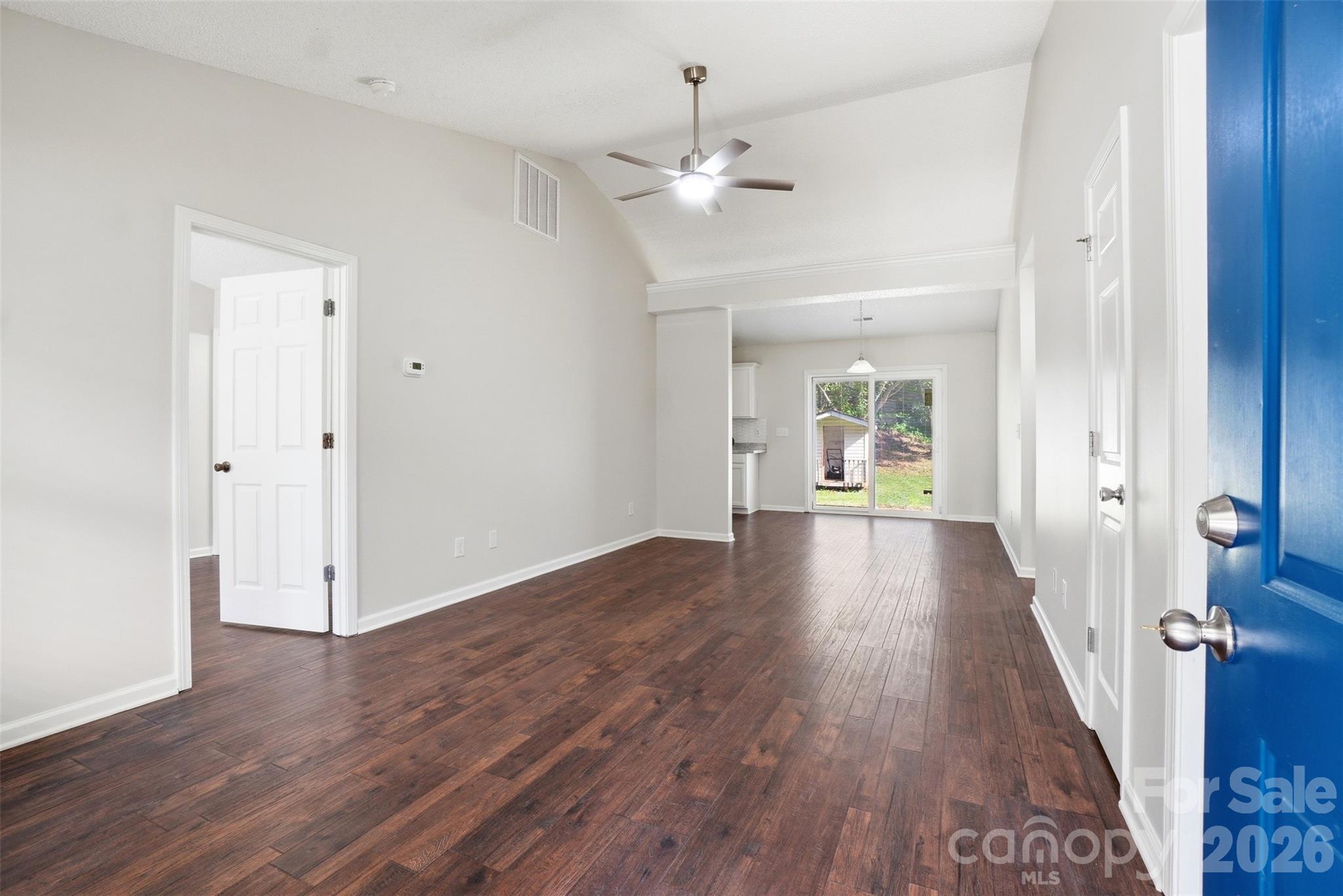 Townhouse at 1378 Pampas Circle, Rock Hill, photo 5 of 39