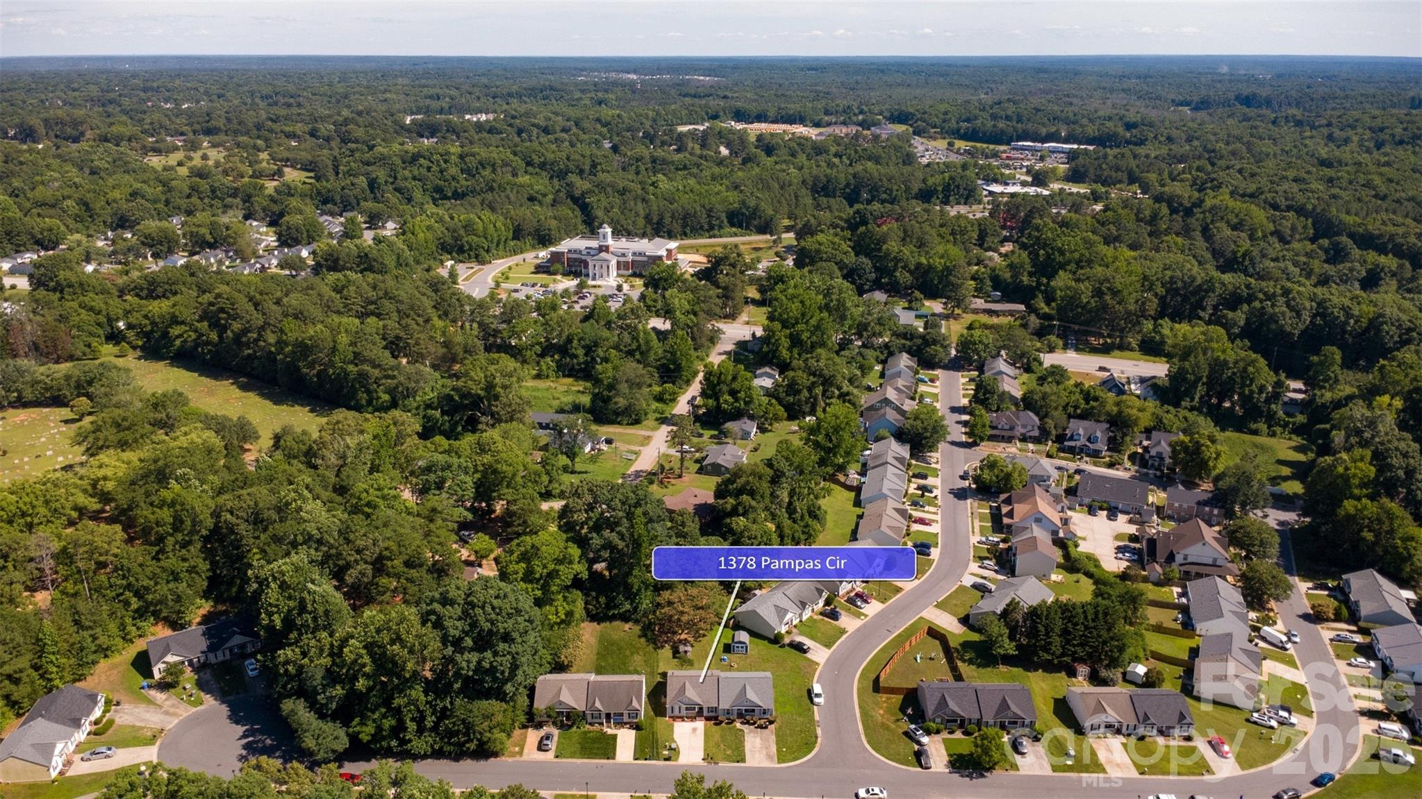 Townhouse at 1378 Pampas Circle, Rock Hill, photo 32 of 39