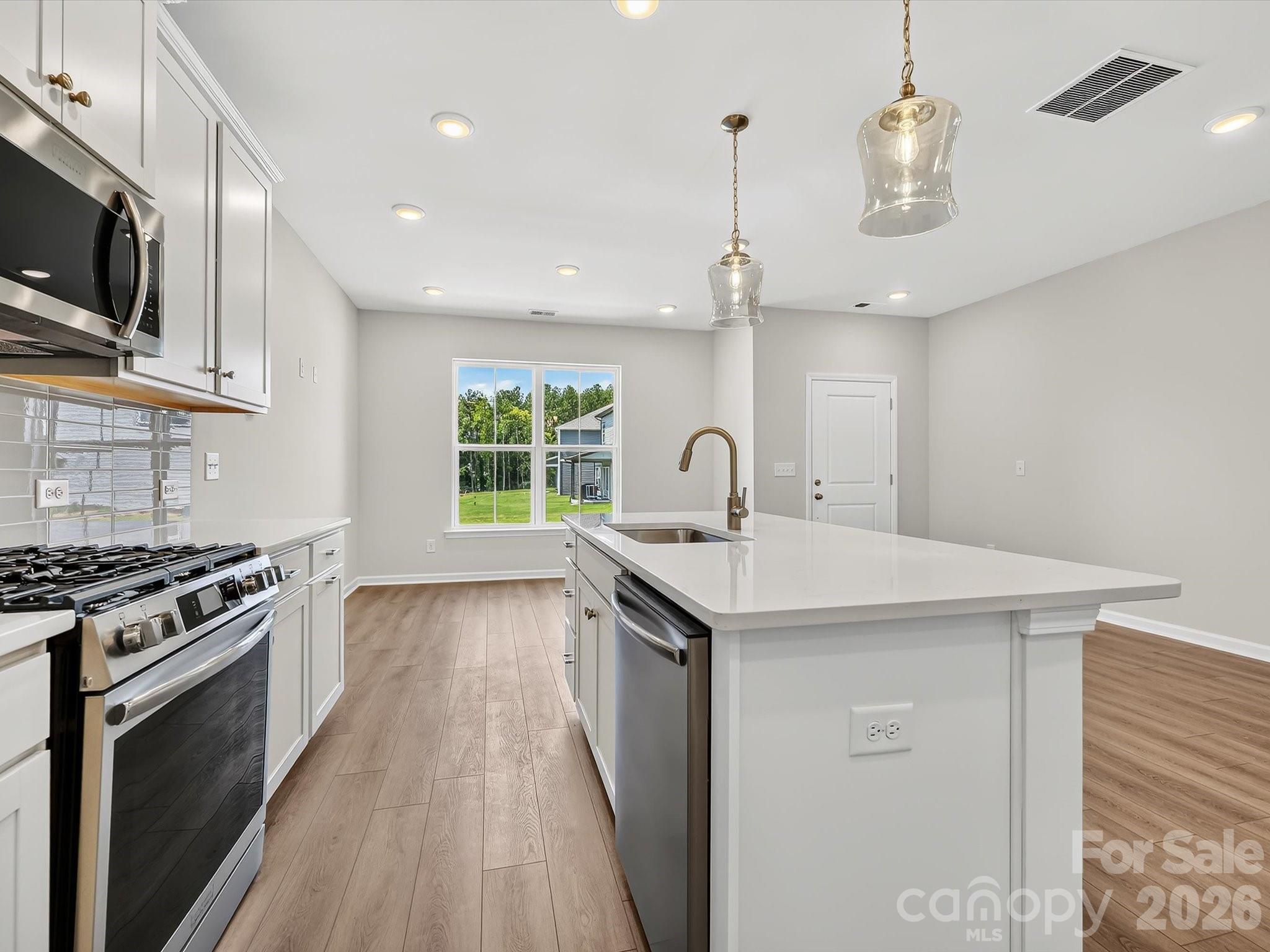 Townhouse at 569 Cape Cod Way, Rock Hill, photo 9 of 26