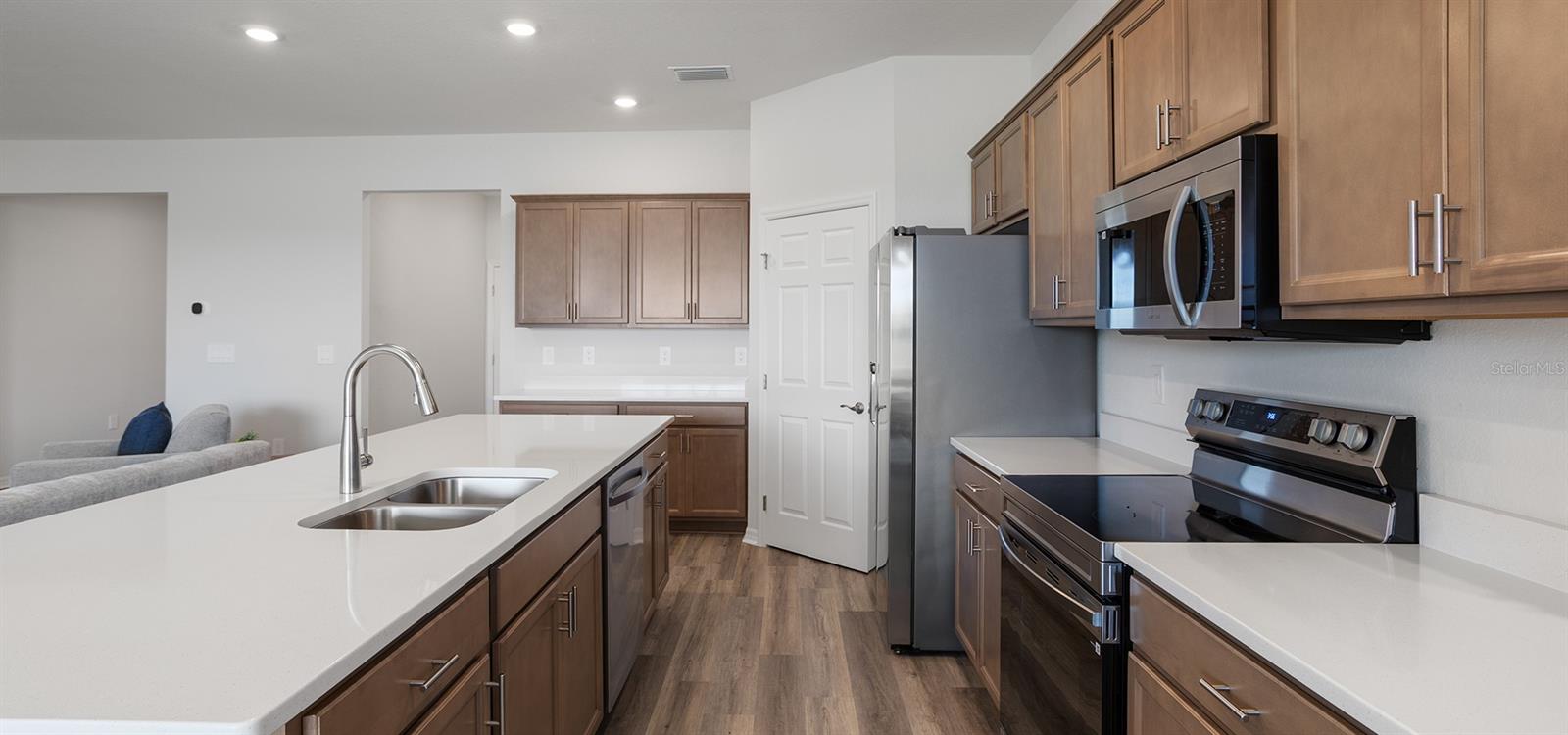 Single Family Residence at 7073 162ND PL E, PARRISH, photo 6 of 14