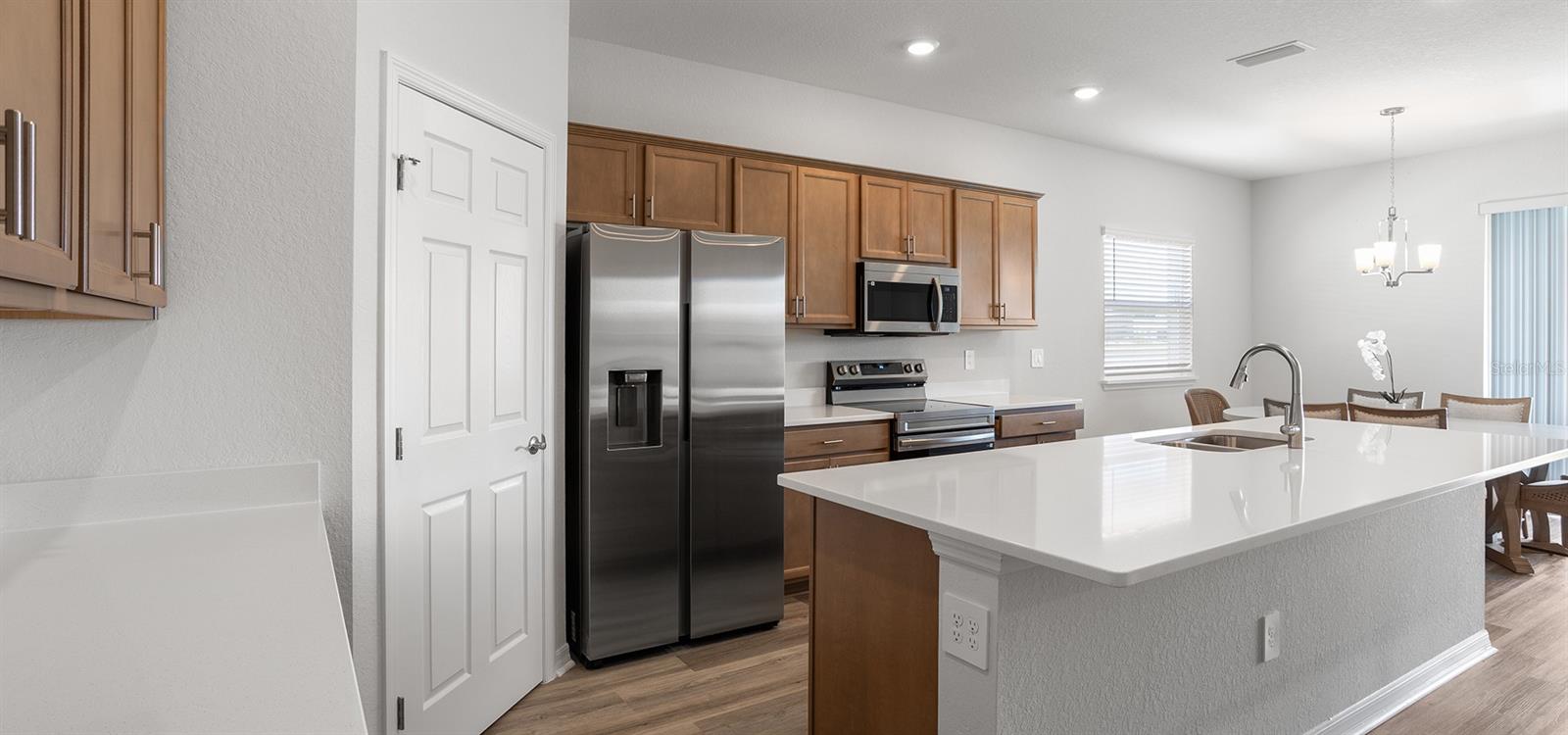 Single Family Residence at 7073 162ND PL E, PARRISH, photo 7 of 14
