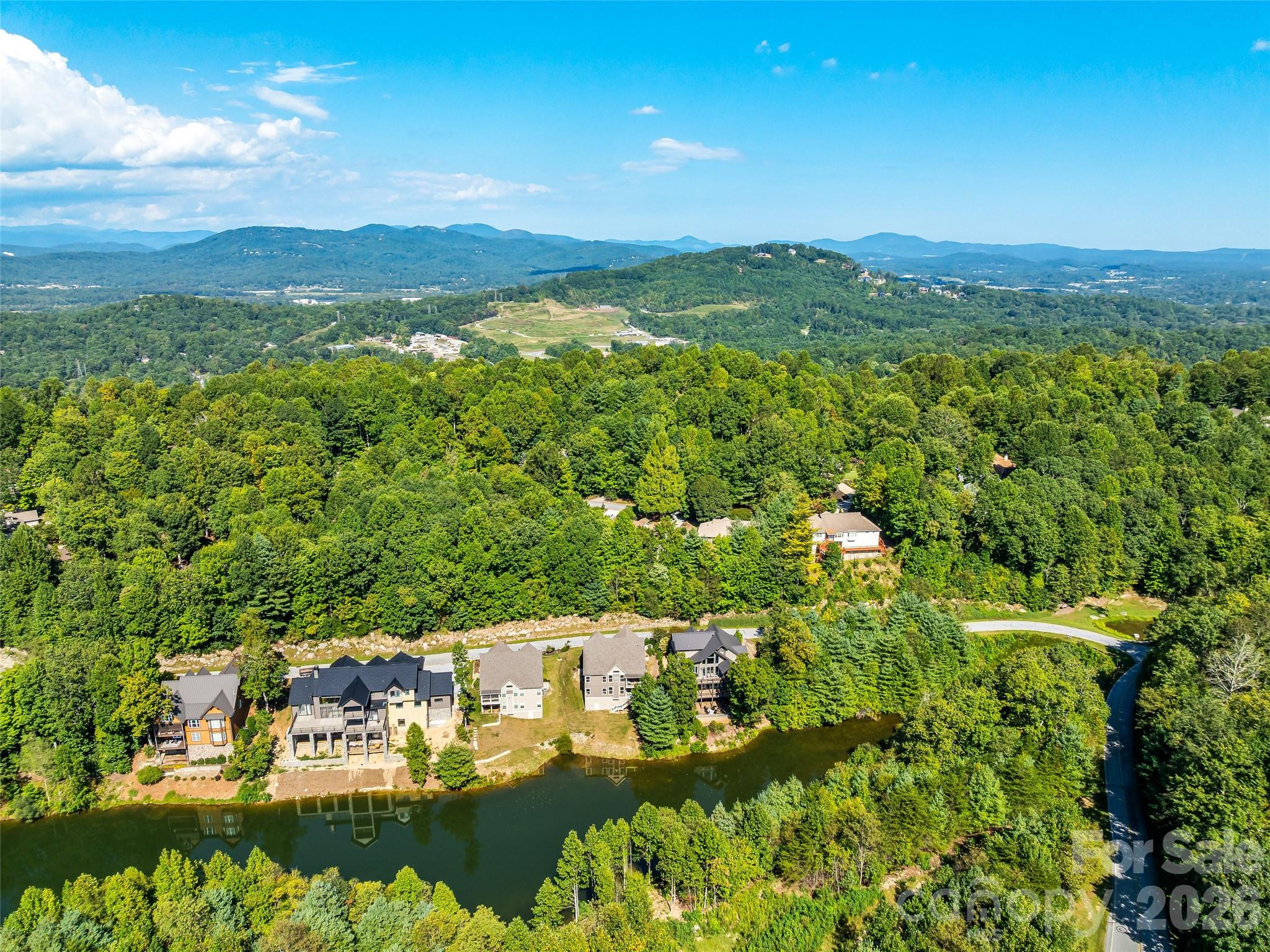 Single Family Residence at 158 Narrows Run Loop, Hendersonville, photo 39 of 47