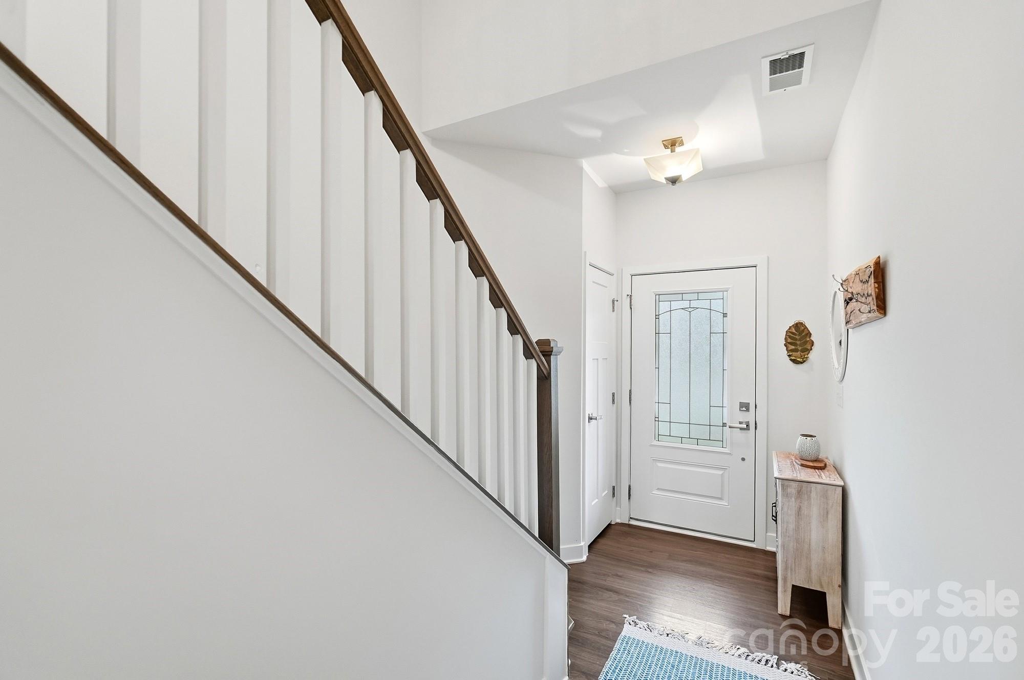 Single Family Residence at 117 Lanyard Drive, Mooresville, photo 6 of 40
