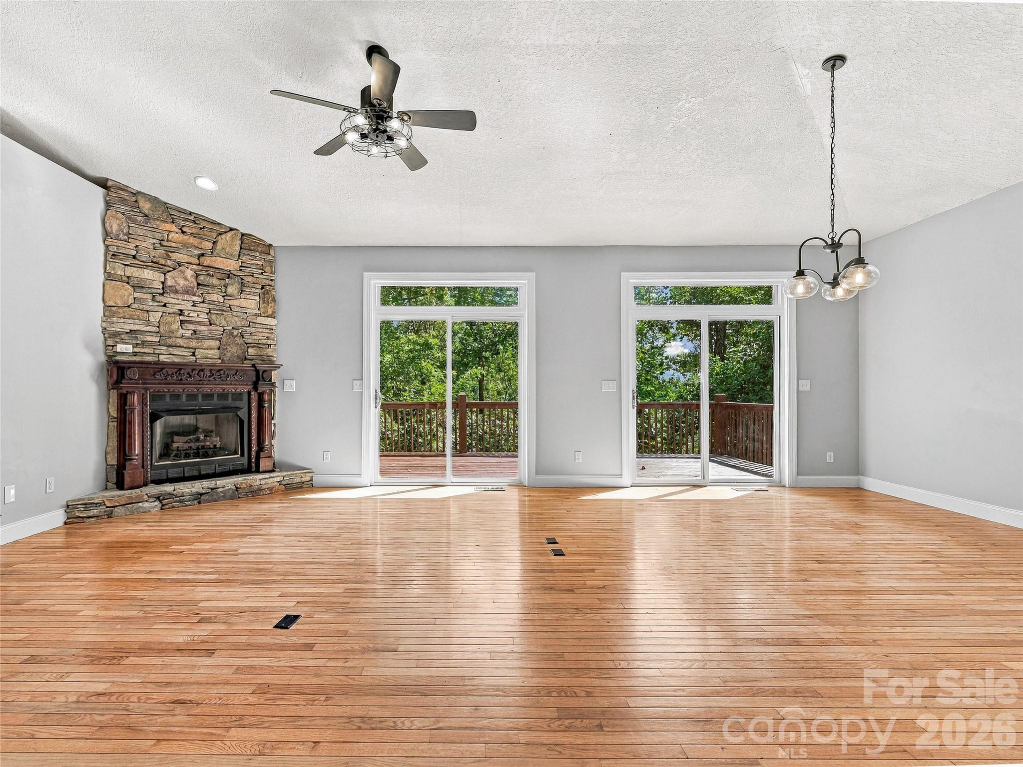 Single Family Residence at 57 Mount Royal Drive, Arden, photo 6 of 39