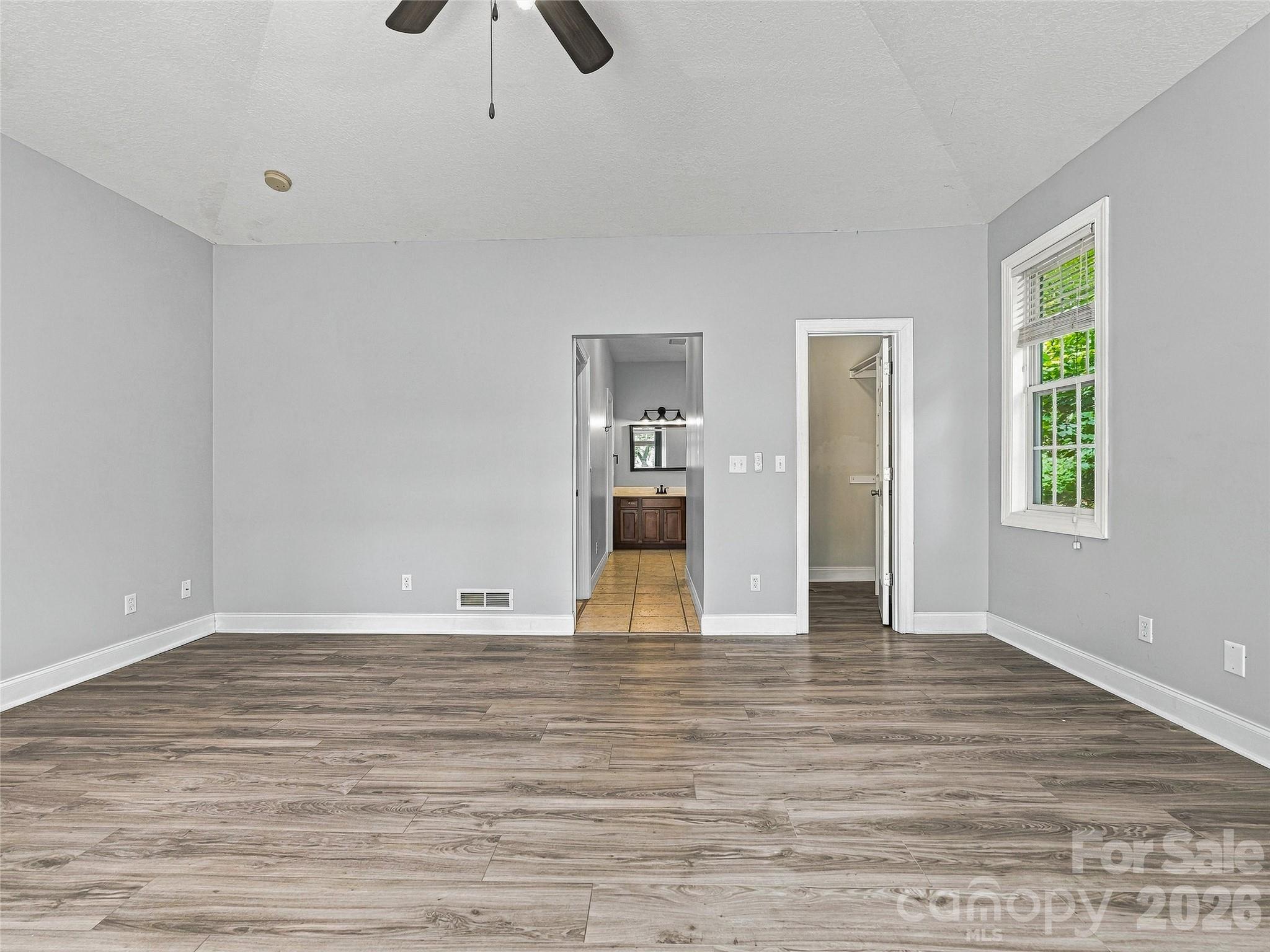 Single Family Residence at 57 Mount Royal Drive, Arden, photo 17 of 39
