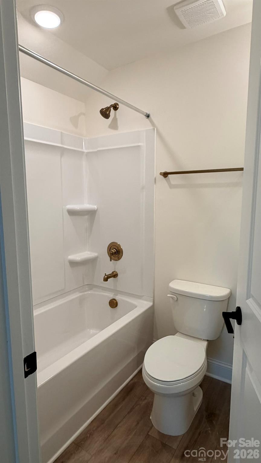 3rd level bath - 742 Clovis Street, Rock Hill