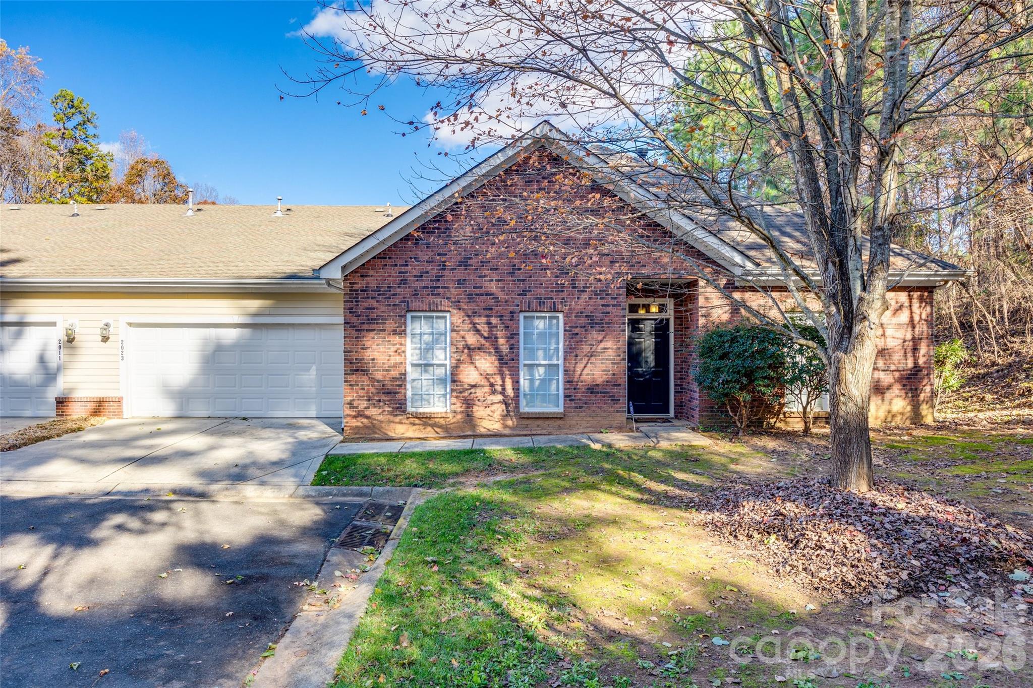 2023 Aragon Lane