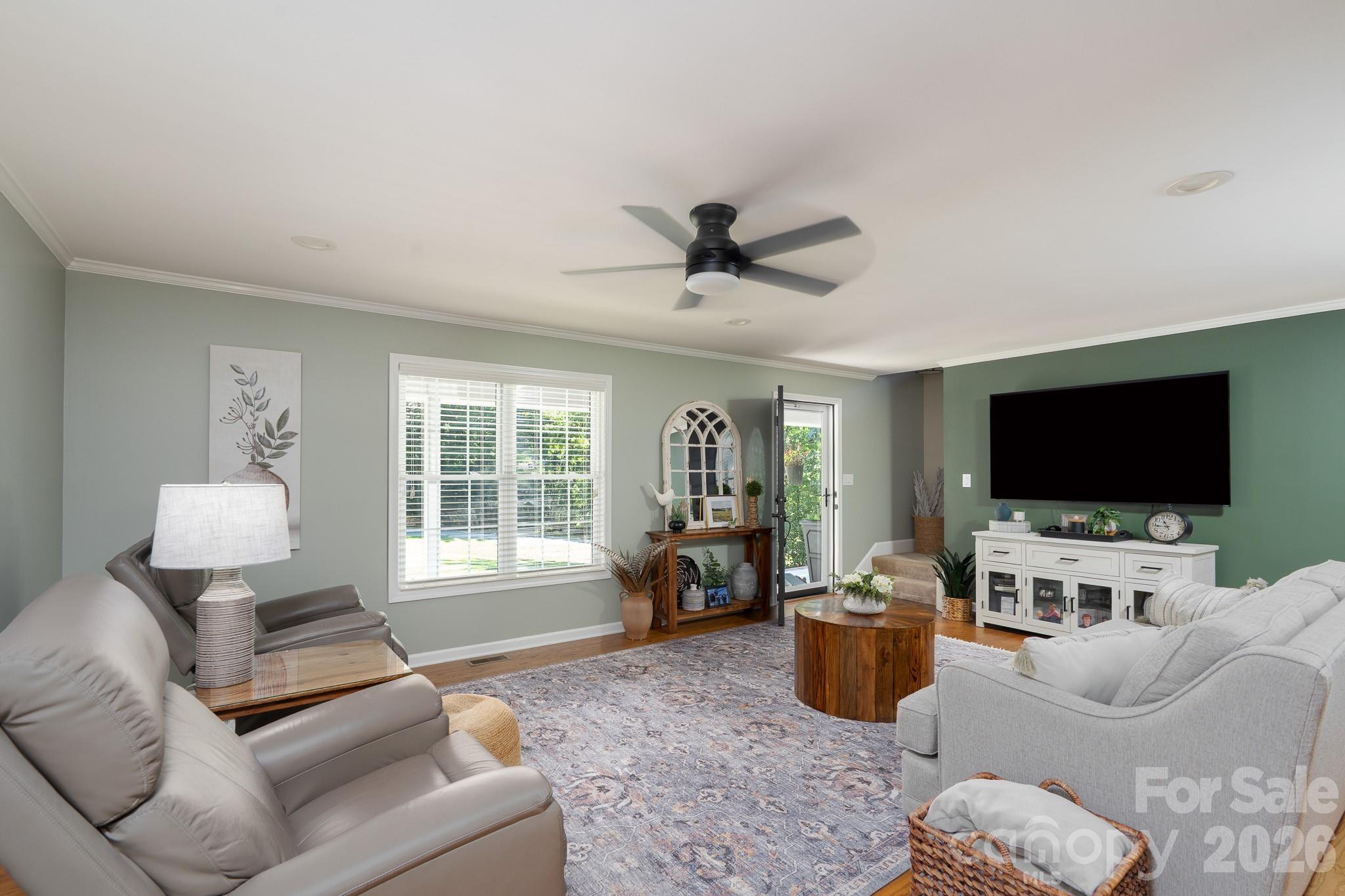 Single Family Residence at 309 Imperial Way, Albemarle, photo 13 of 47