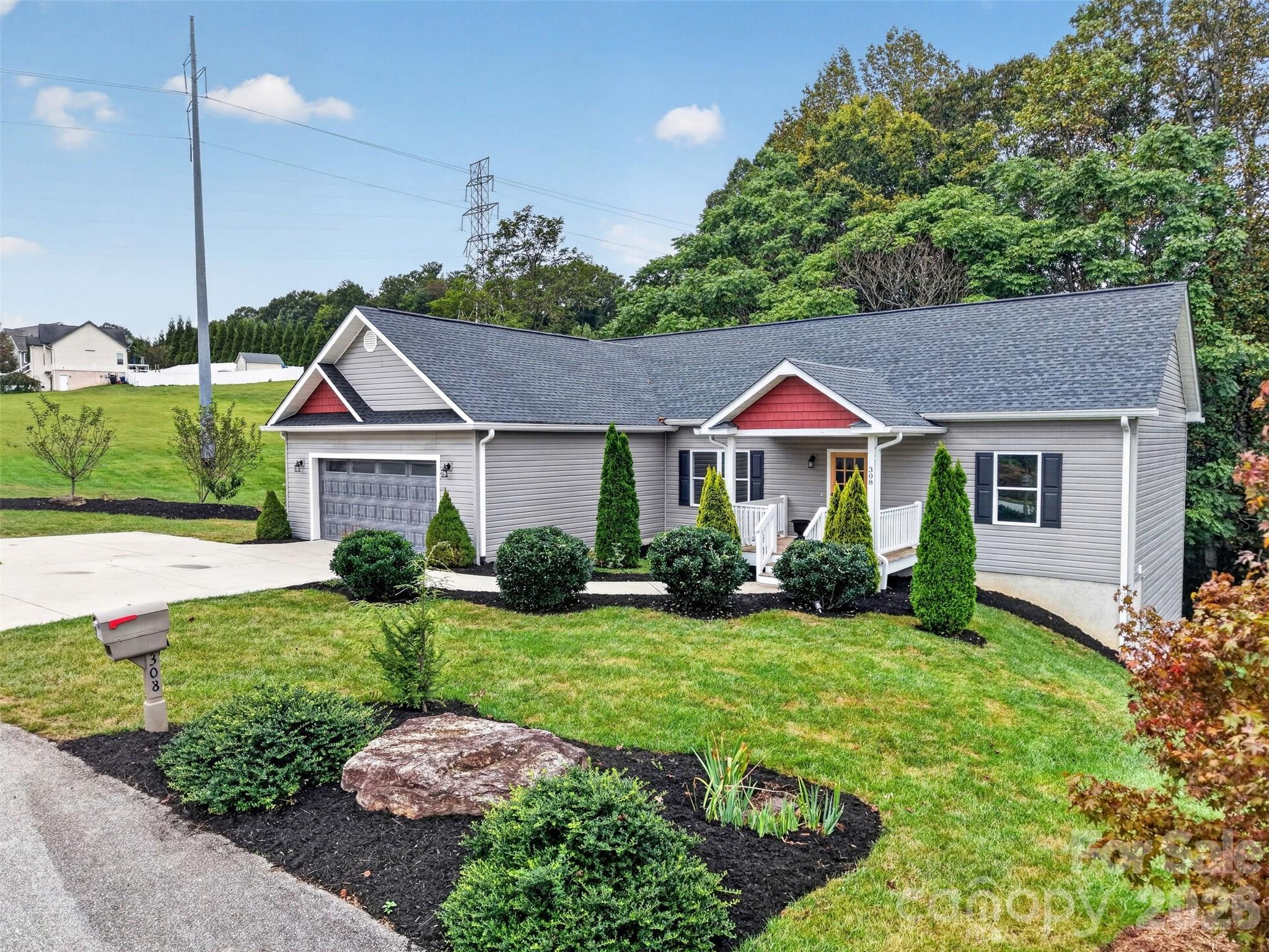 Single Family Residence at 308 Beck Creek Circle, Flat Rock, photo 3 of 47