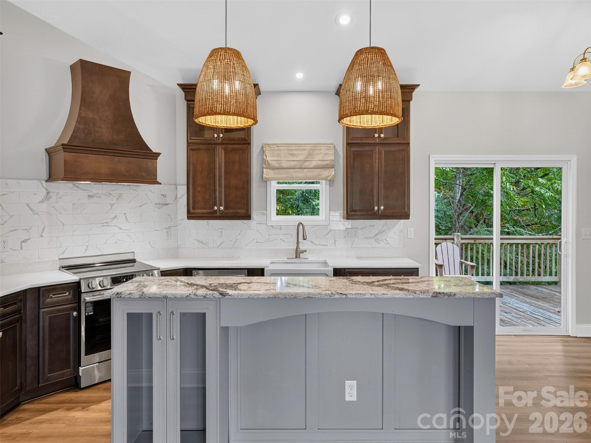 Single Family Residence at 308 Beck Creek Circle, Flat Rock, photo 8 of 47