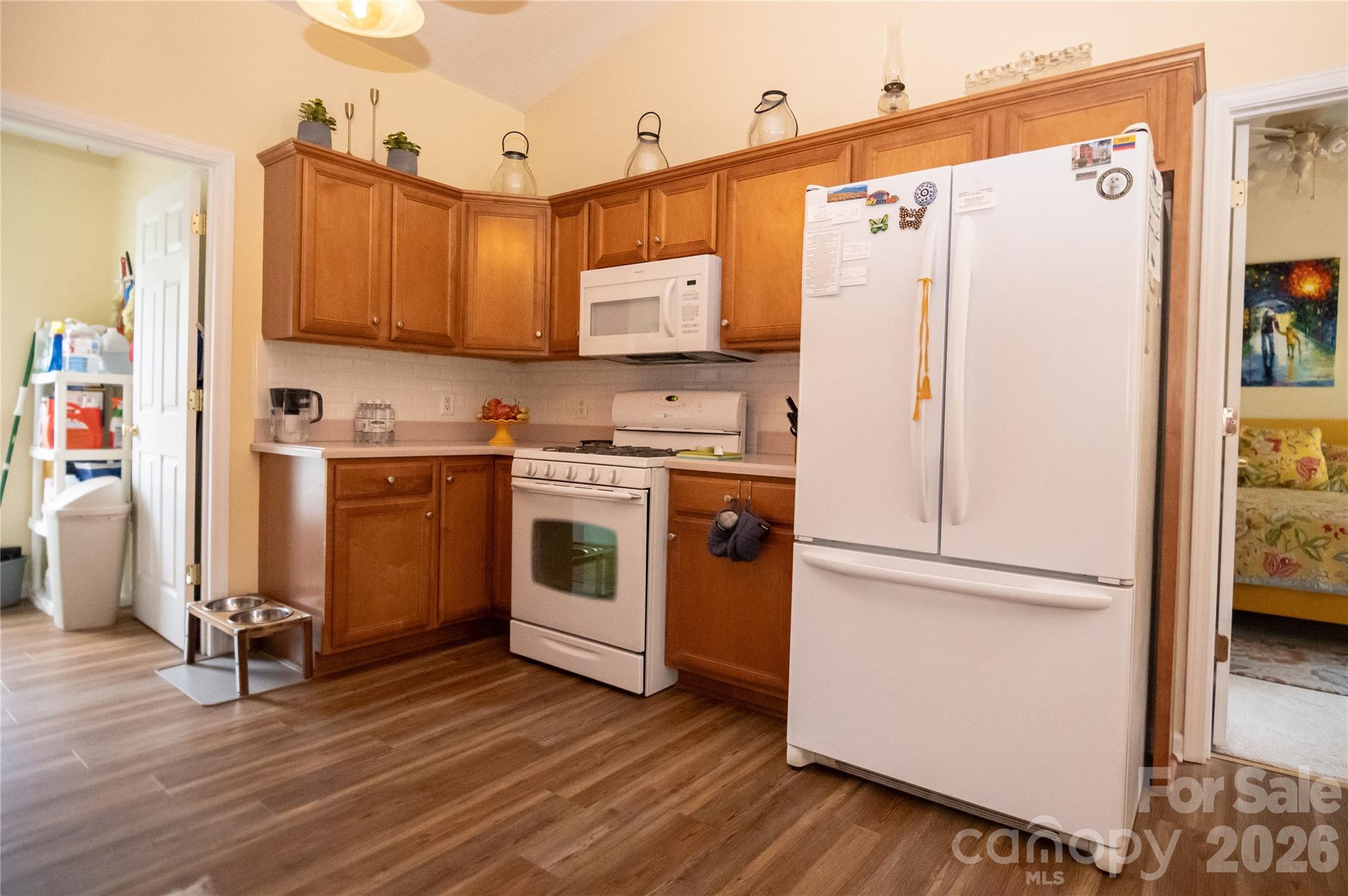 Single Family Residence at 142 Doe Run, Morganton, photo 11 of 34