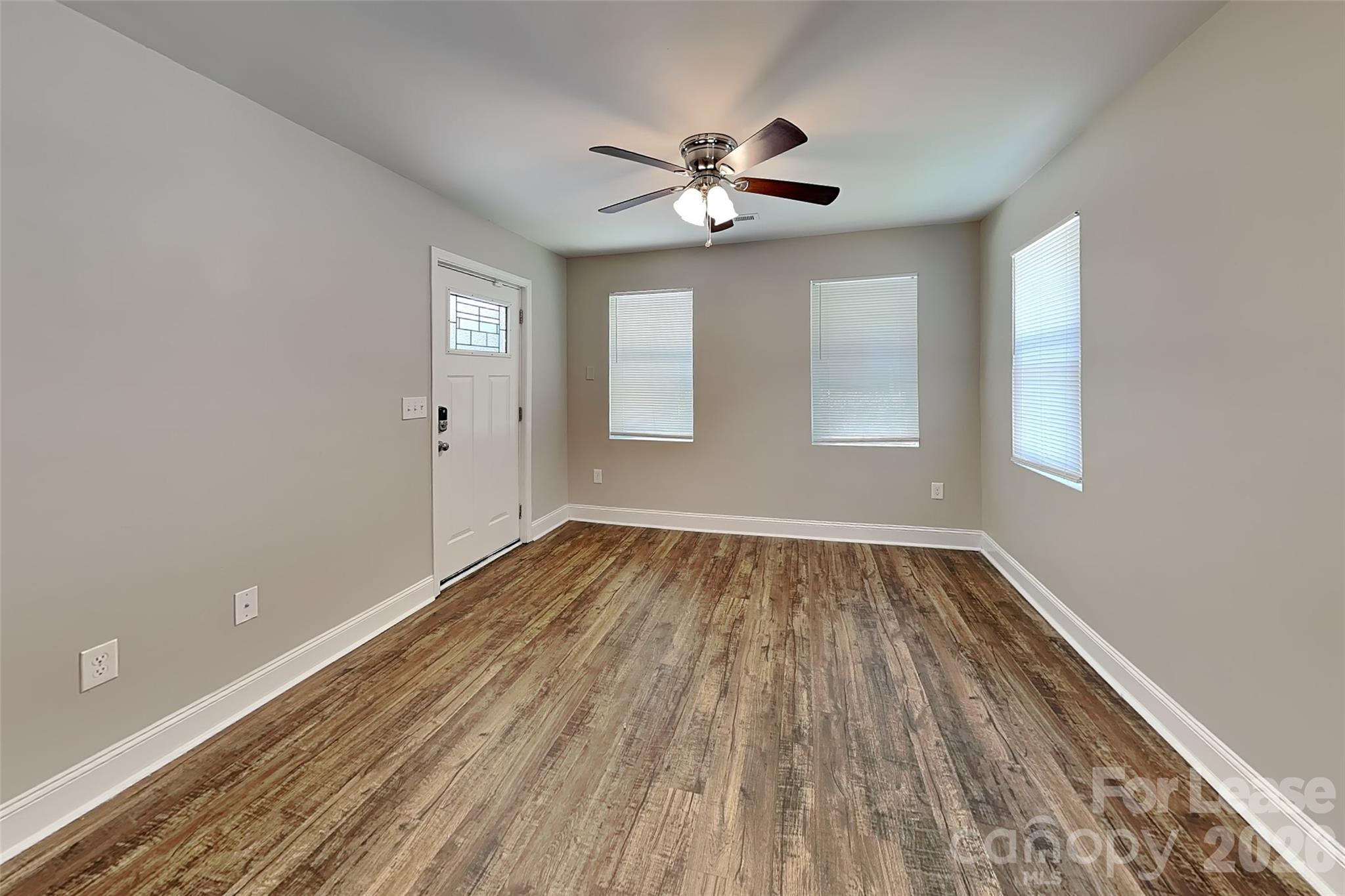 Single Family Residence at 728 Broad Street, Kannapolis, photo 3 of 15