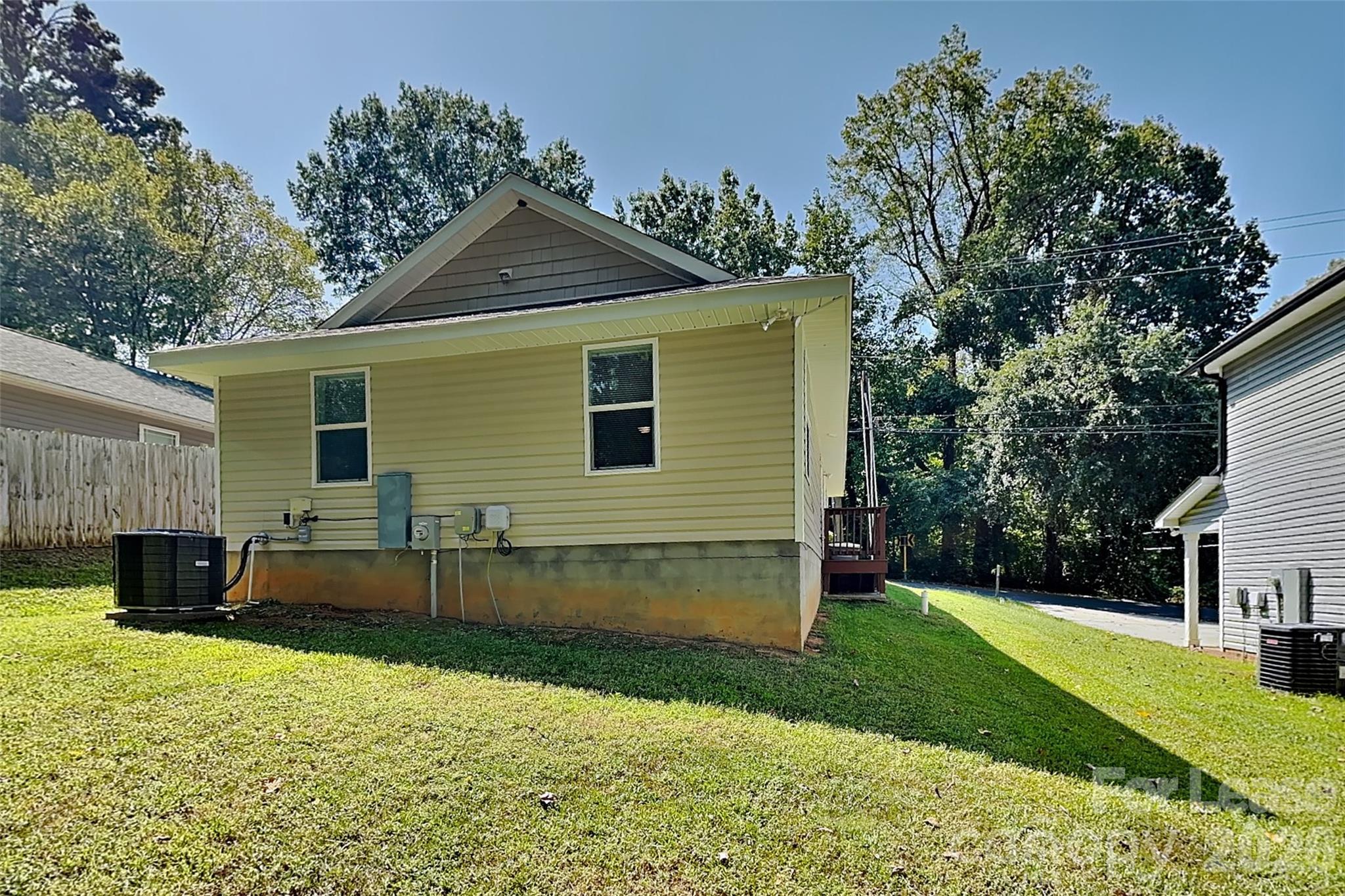 Single Family Residence at 728 Broad Street, Kannapolis, photo 15 of 15