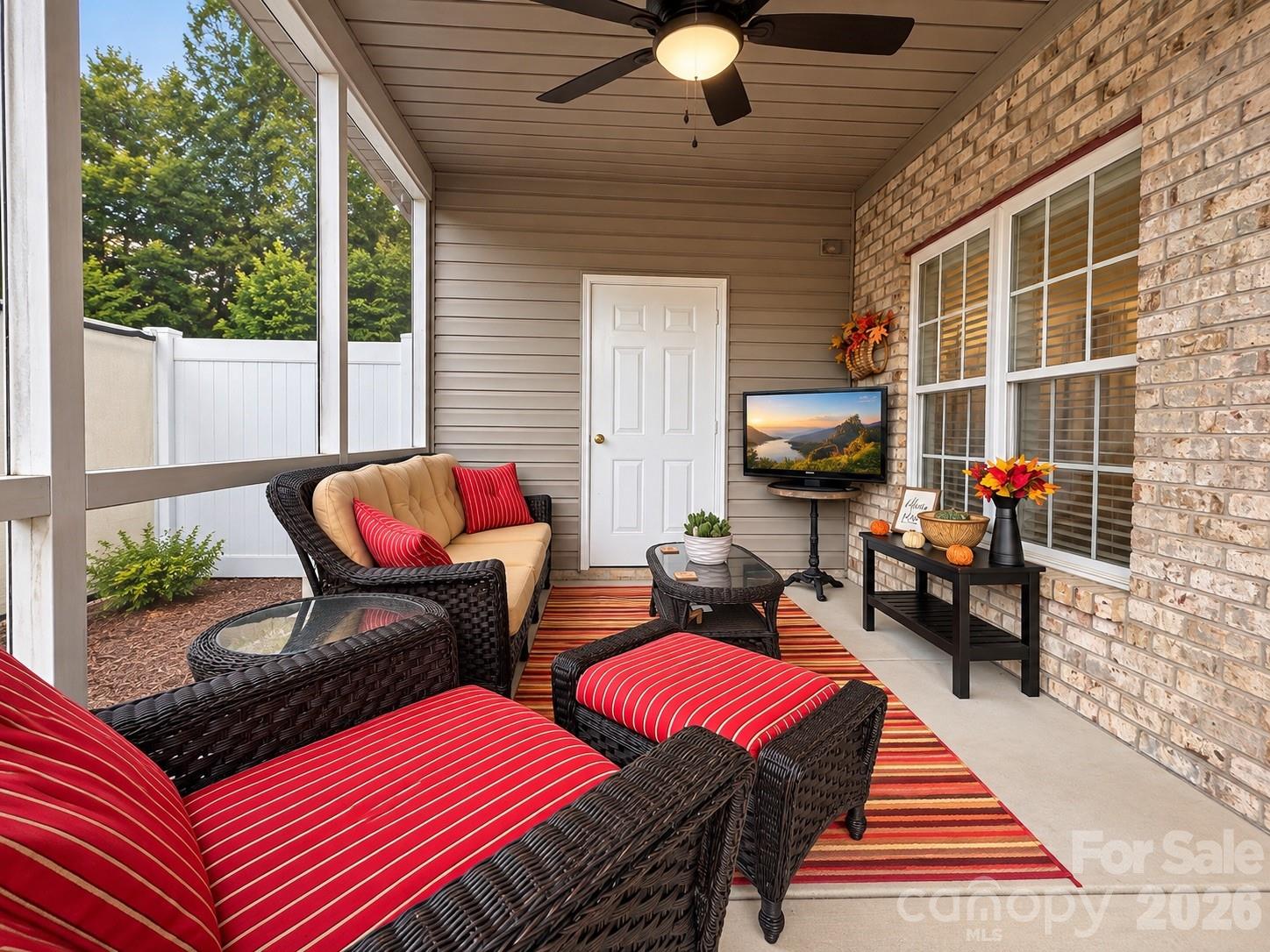 Townhouse at 416 Collingswood Drive, Winston Salem, photo 24 of 26