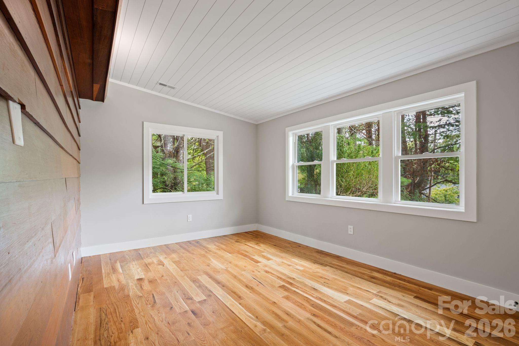 Single Family Residence at 65 Dogwood Grove, Asheville, photo 20 of 48