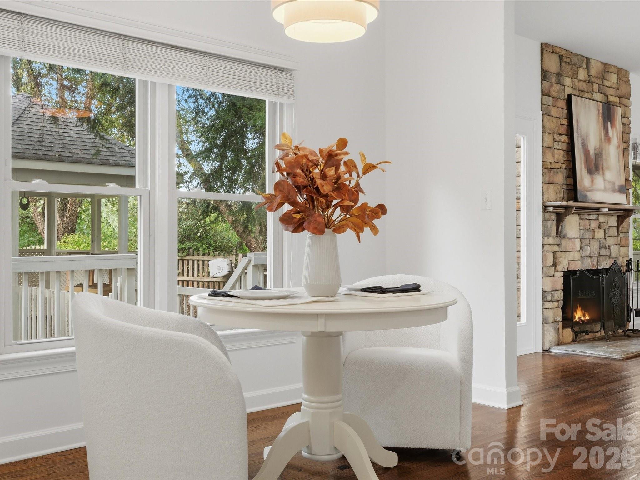 Single Family Residence at 123 Topsail Place, Mooresville, photo 19 of 48