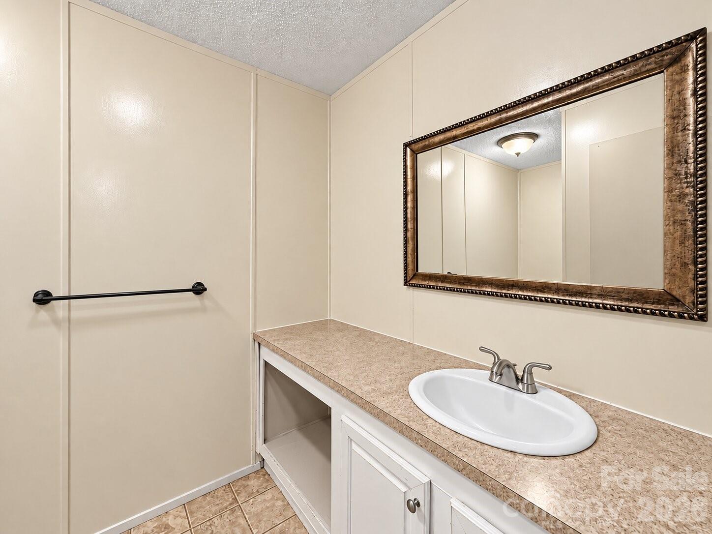 Single Family Residence at 34 Justin Lane, Cameron, photo 24 of 27