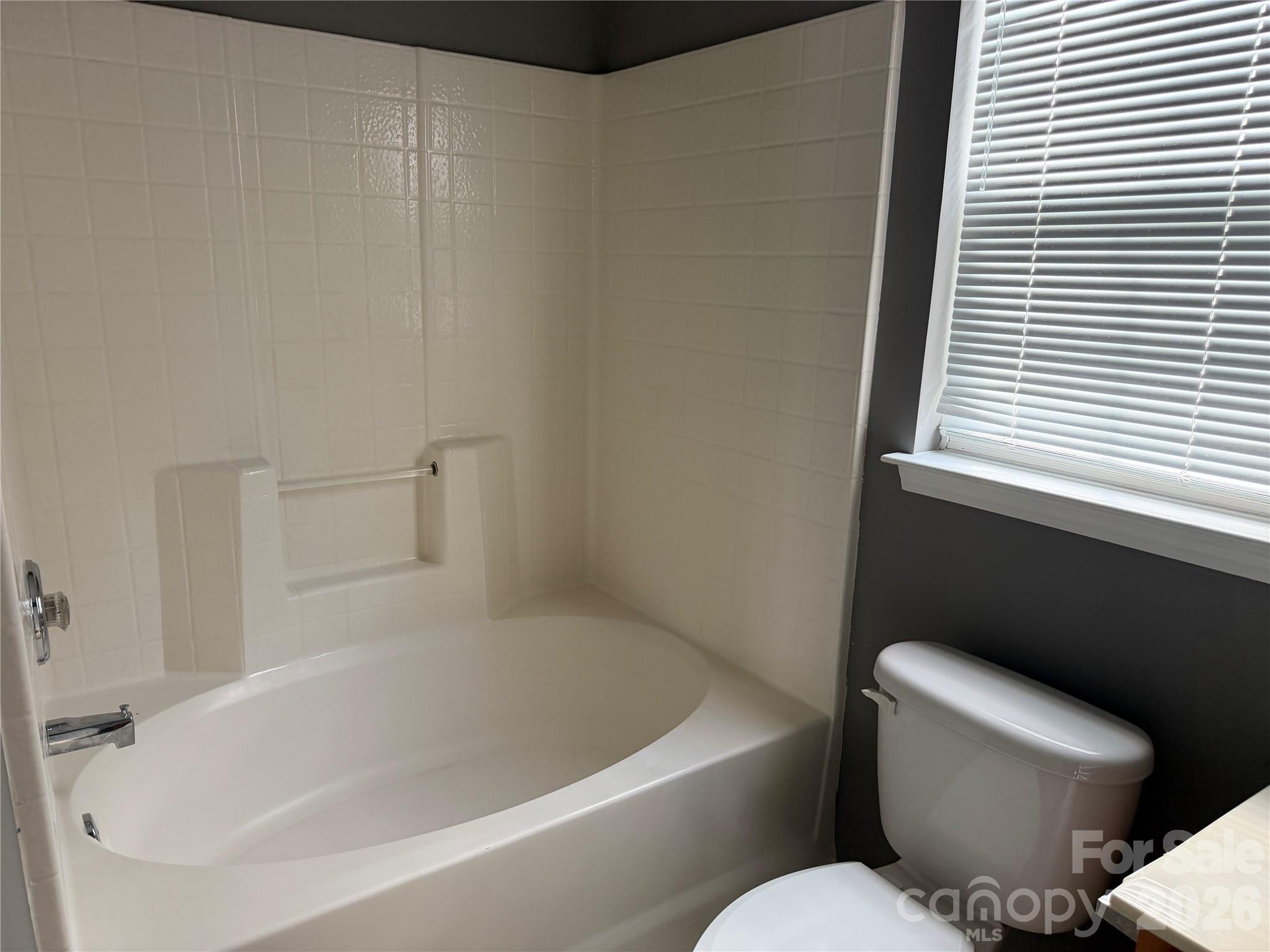 Townhouse at 2849 Summergrove Court, Matthews, photo 10 of 24