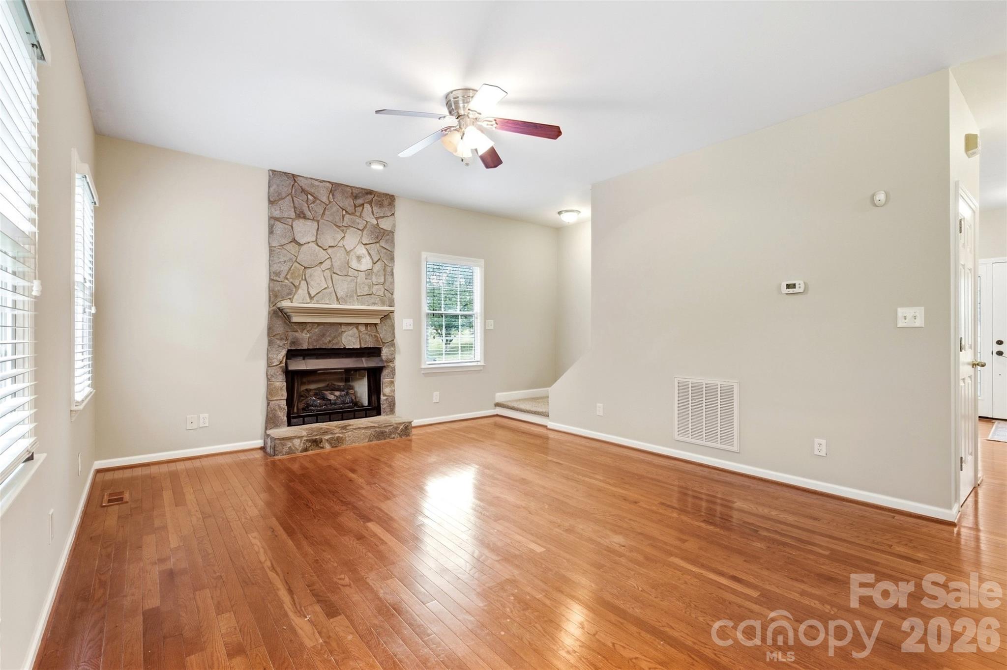 Single Family Residence at 2591 Chandy Street, Newton, photo 8 of 43