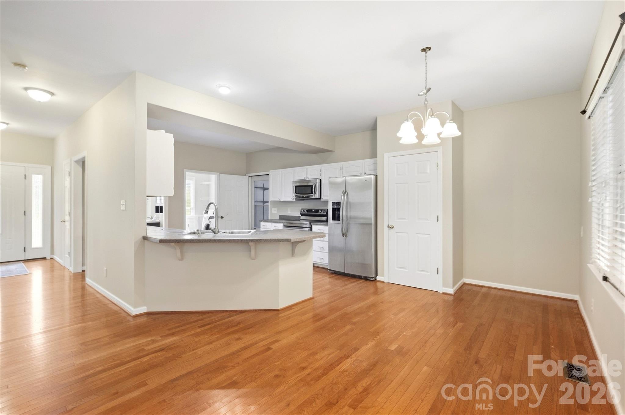 Single Family Residence at 2591 Chandy Street, Newton, photo 12 of 43