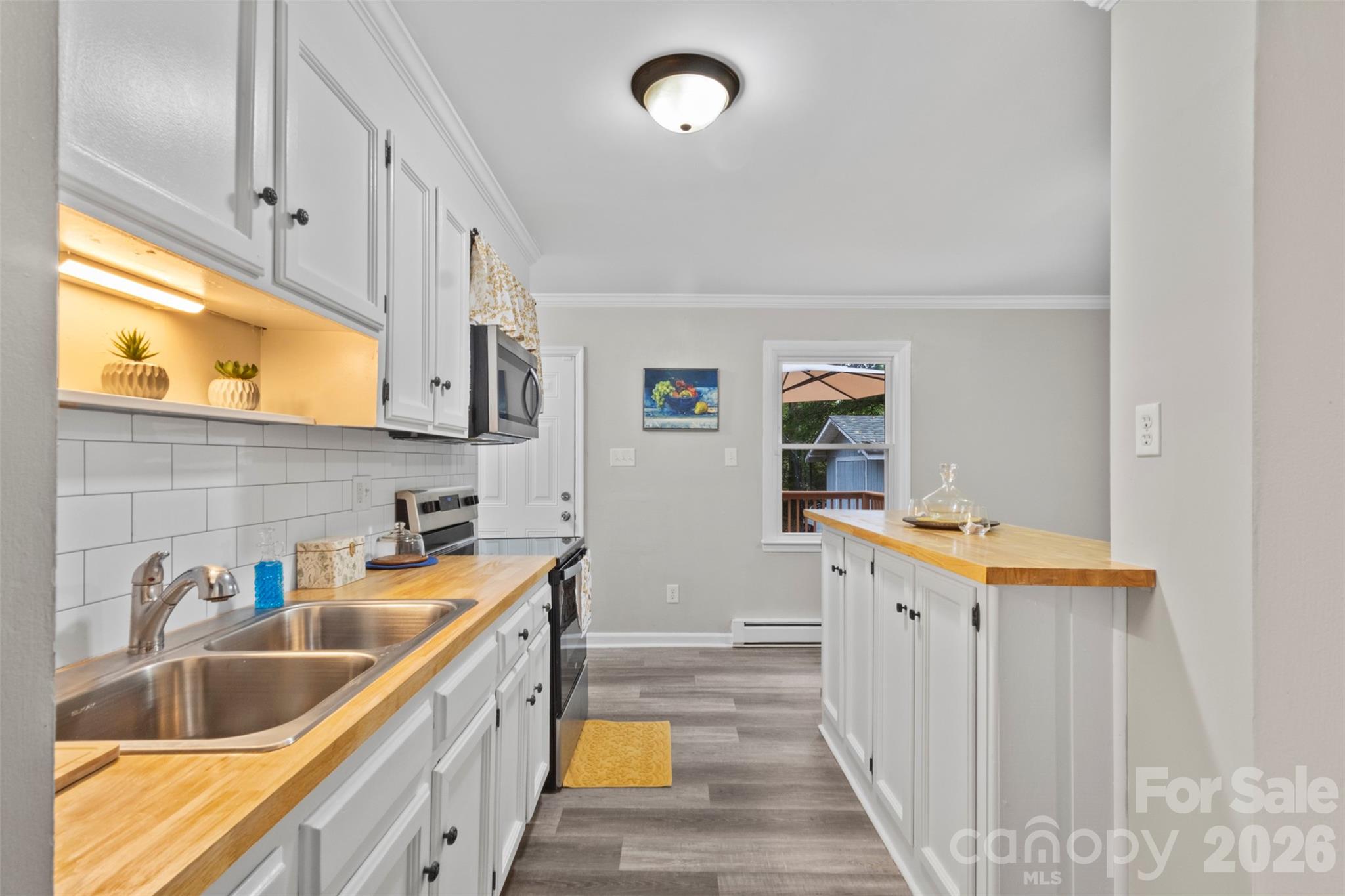 Single Family Residence at 4012 Crestview Drive, Rock Hill, photo 15 of 41