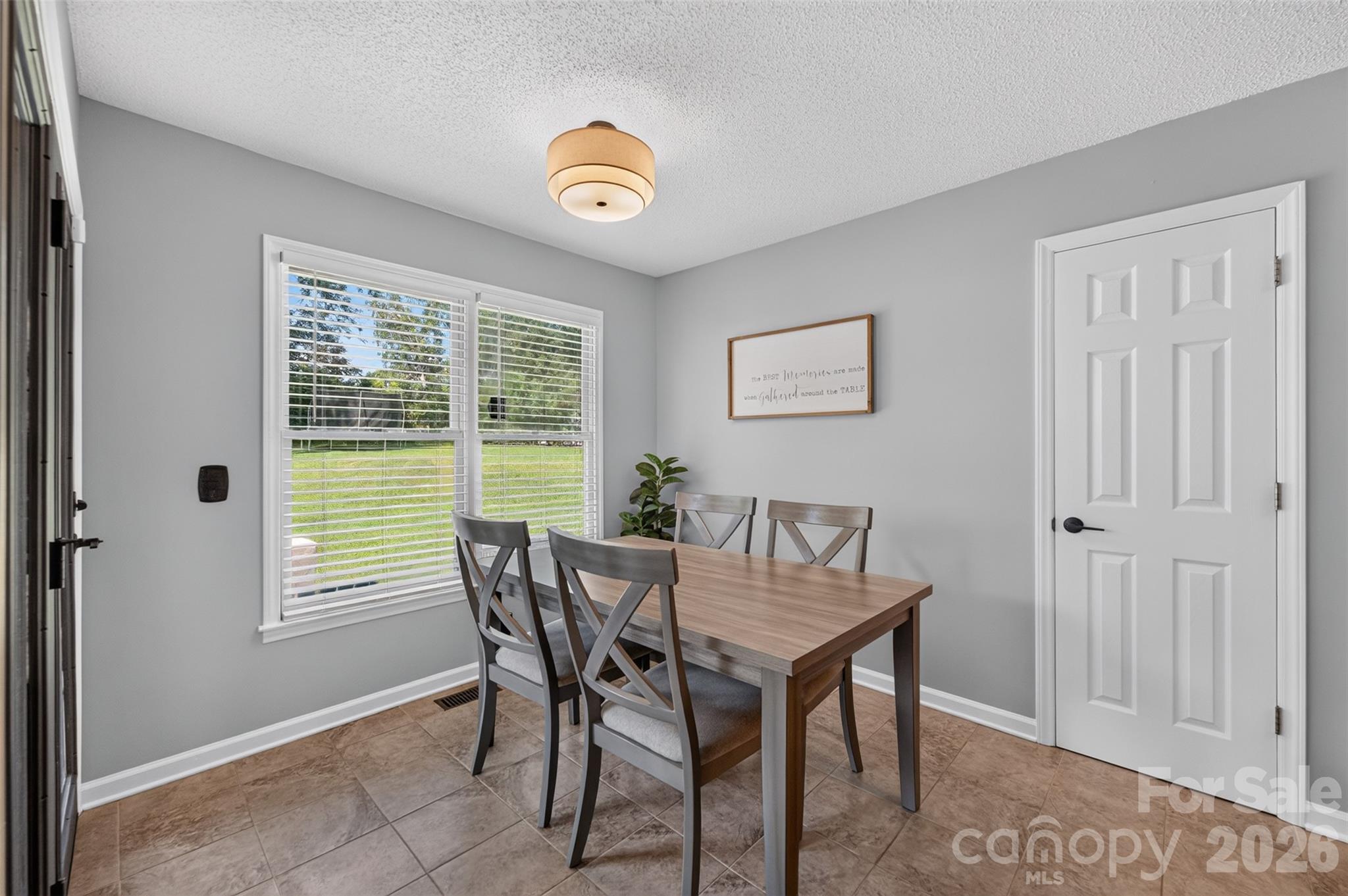 Single Family Residence at 2 Hunters Creek Lane, Granite Falls, photo 13 of 47