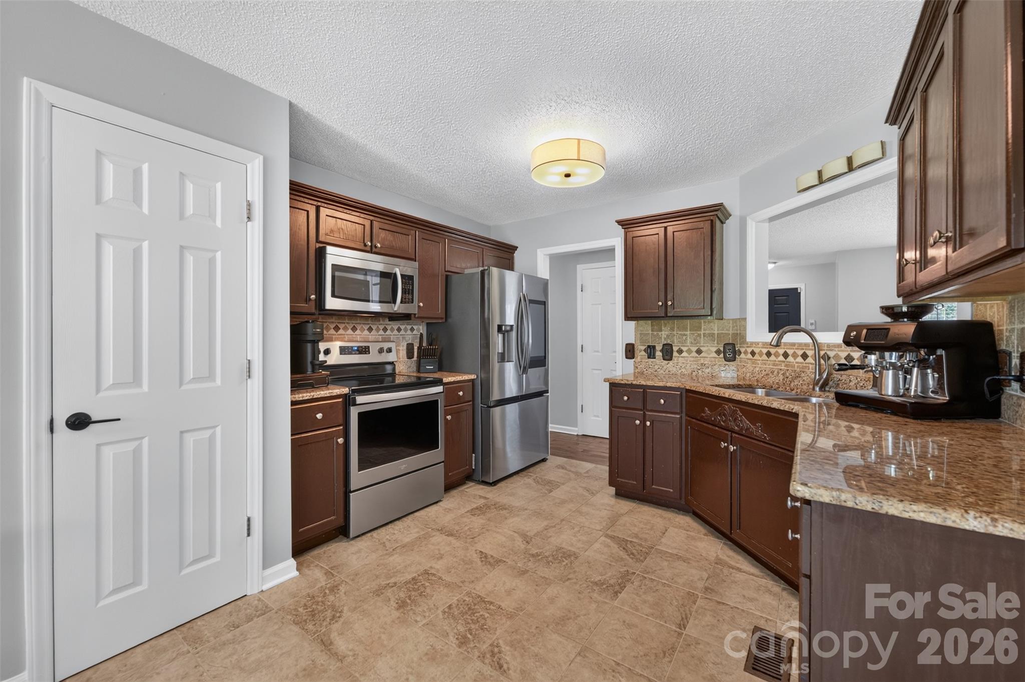 Single Family Residence at 2 Hunters Creek Lane, Granite Falls, photo 17 of 47