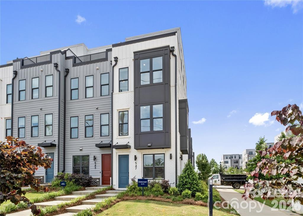 547 W Tremont Avenue