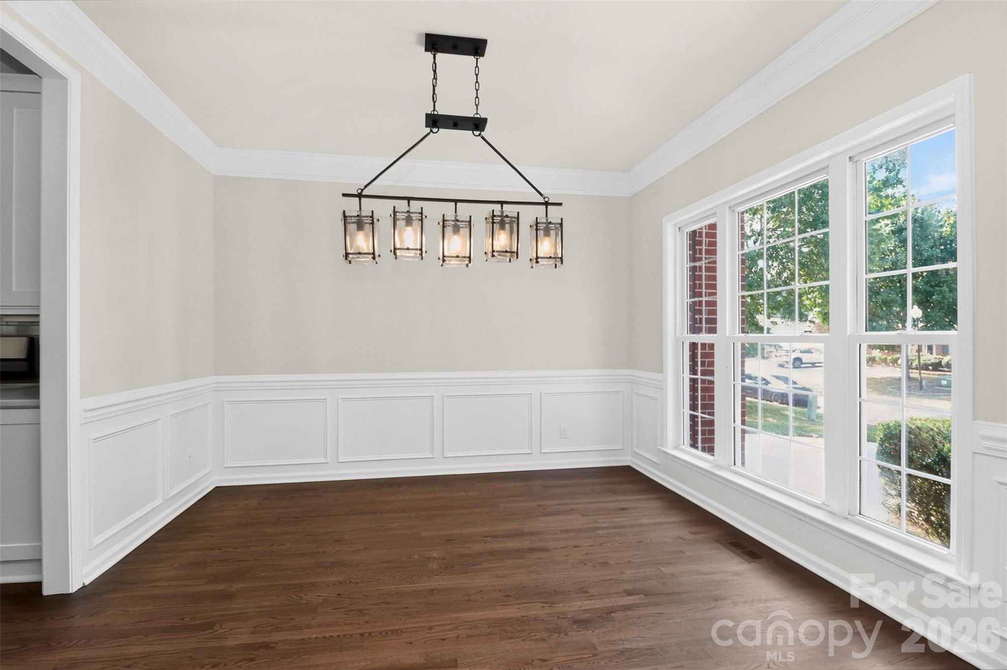 Single Family Residence at 8915 Whittingham Drive, Waxhaw, photo 7 of 48