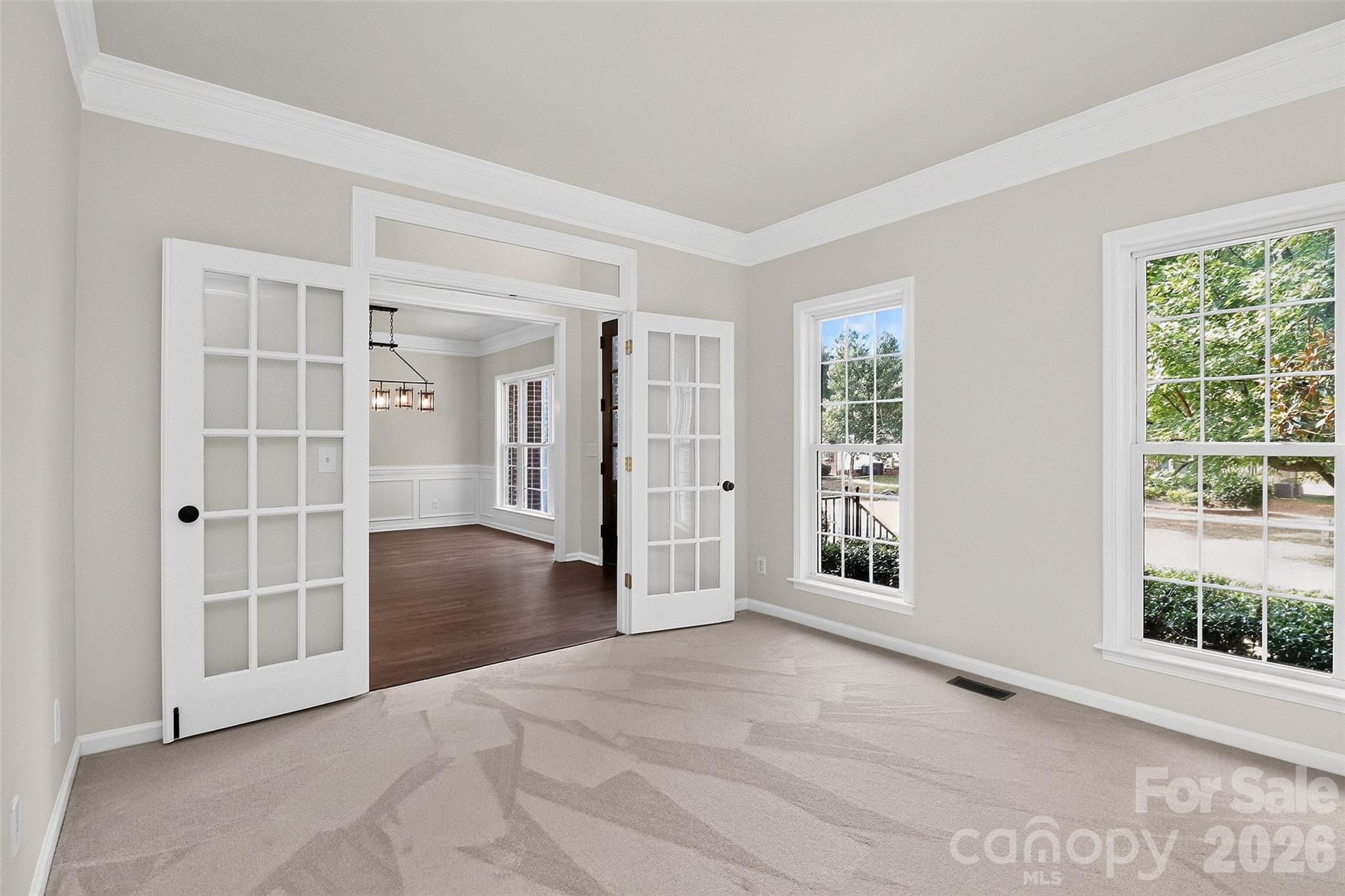 Single Family Residence at 8915 Whittingham Drive, Waxhaw, photo 8 of 48