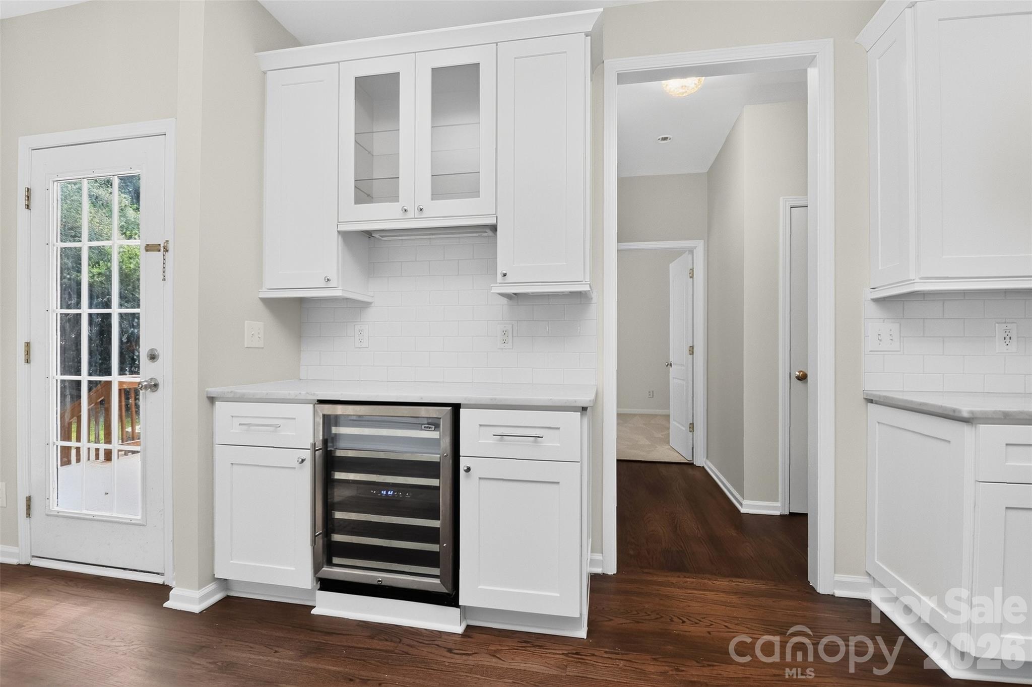 Single Family Residence at 8915 Whittingham Drive, Waxhaw, photo 17 of 48
