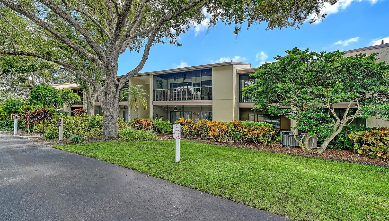 Condominium at 740 WHITE PINE TREE RD #205, VENICE, photo 4 of 61