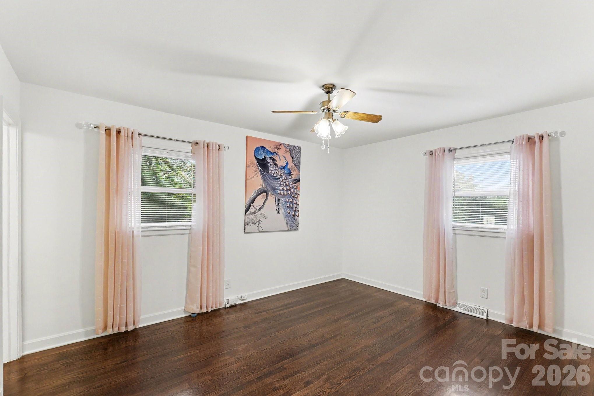 Single Family Residence at 1910 Wildwood Road, Gastonia, photo 20 of 42