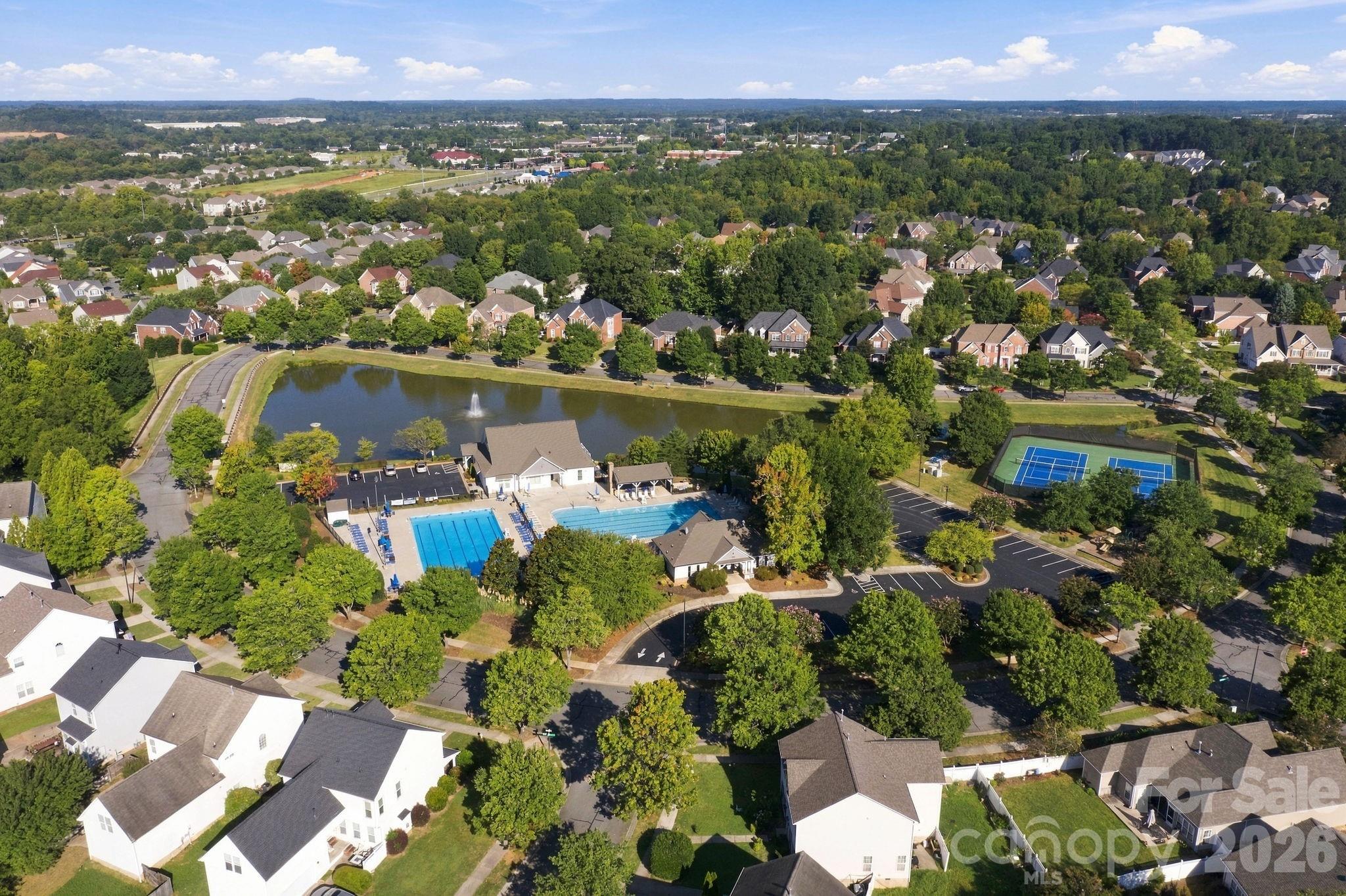 Single Family Residence at 2723 Sunberry Lane NW, Concord, photo 25 of 29